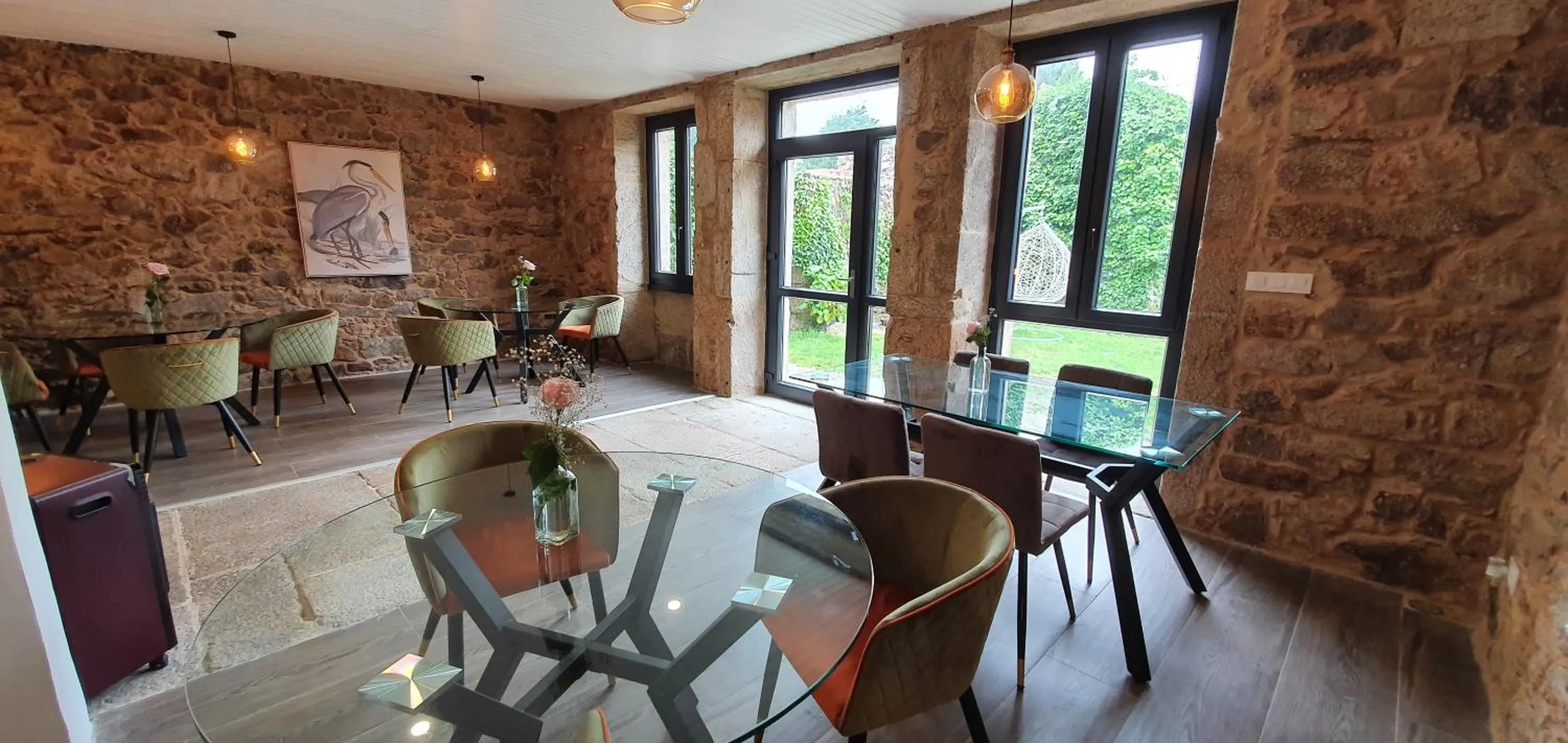 Restaurant/places to eat in Ecocasa Lema II