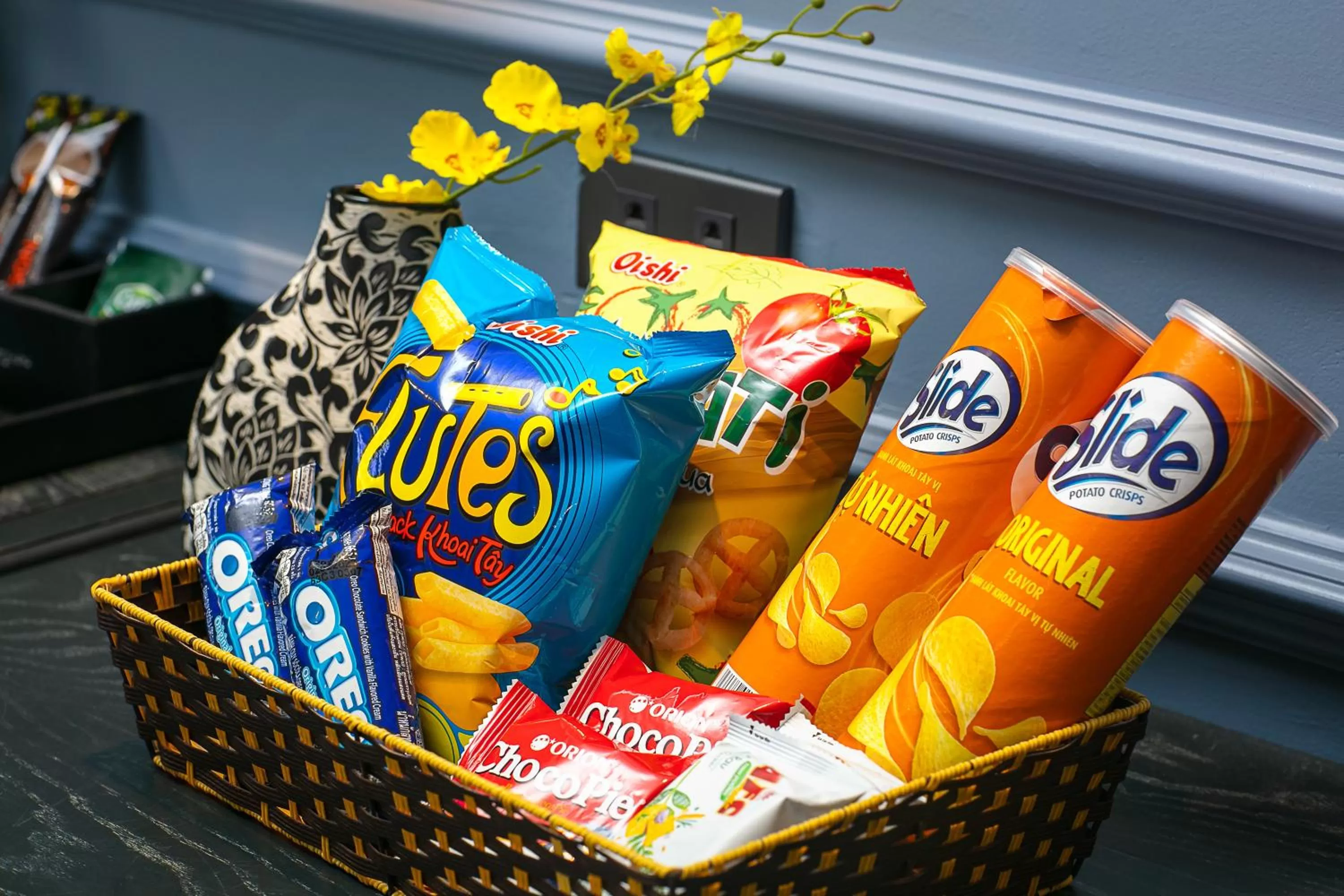 oven in The Secret HaLong