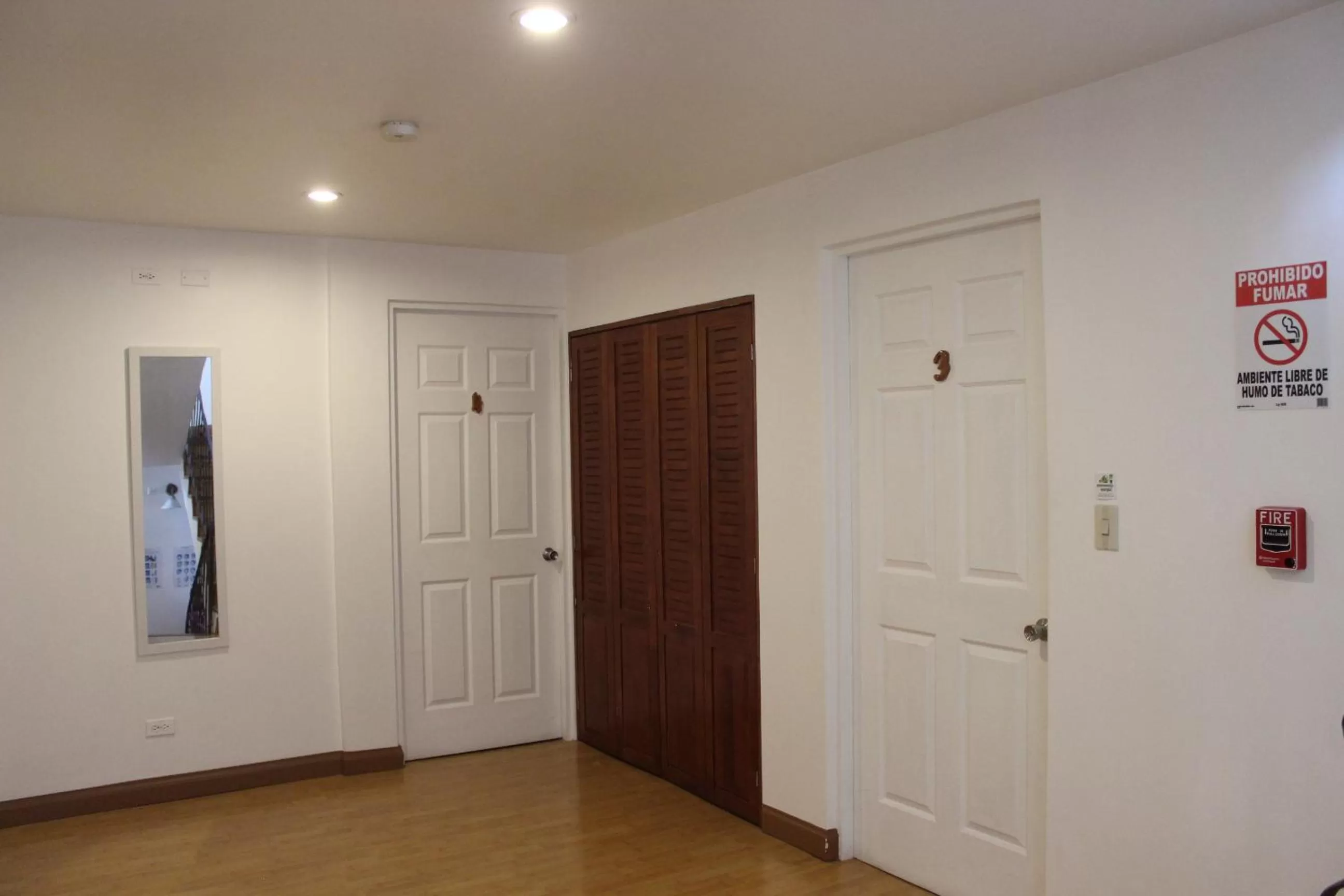 Property building in Park View Hotel & Restaurant