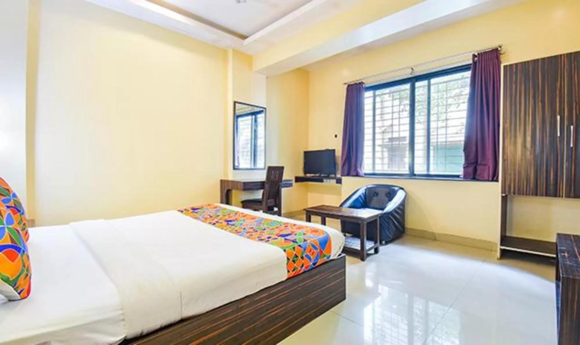 Bed in FabHotel Span Executive