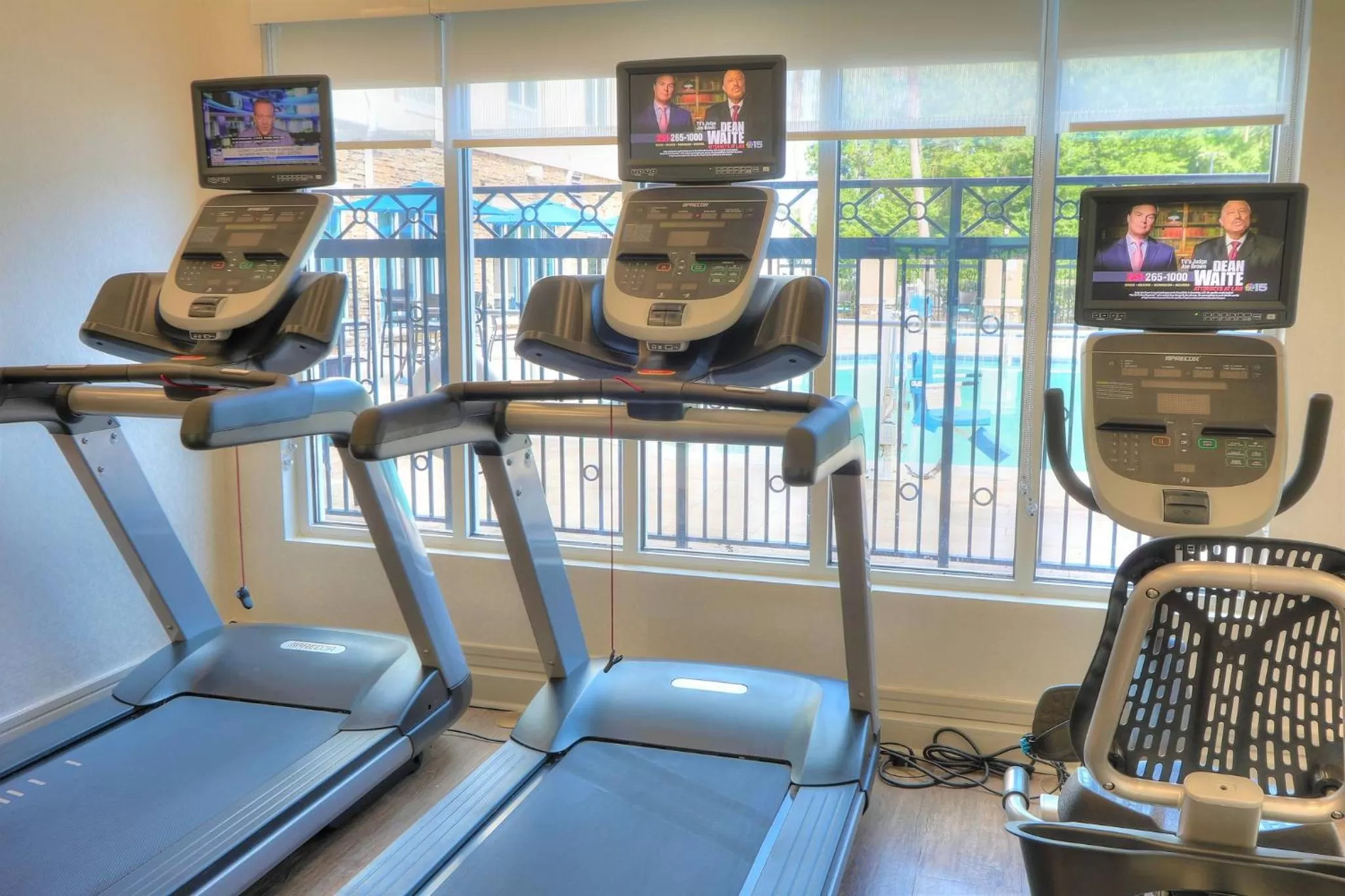 Fitness centre/facilities in Holiday Inn Express Hotel & Suites Mobile Saraland by IHG
