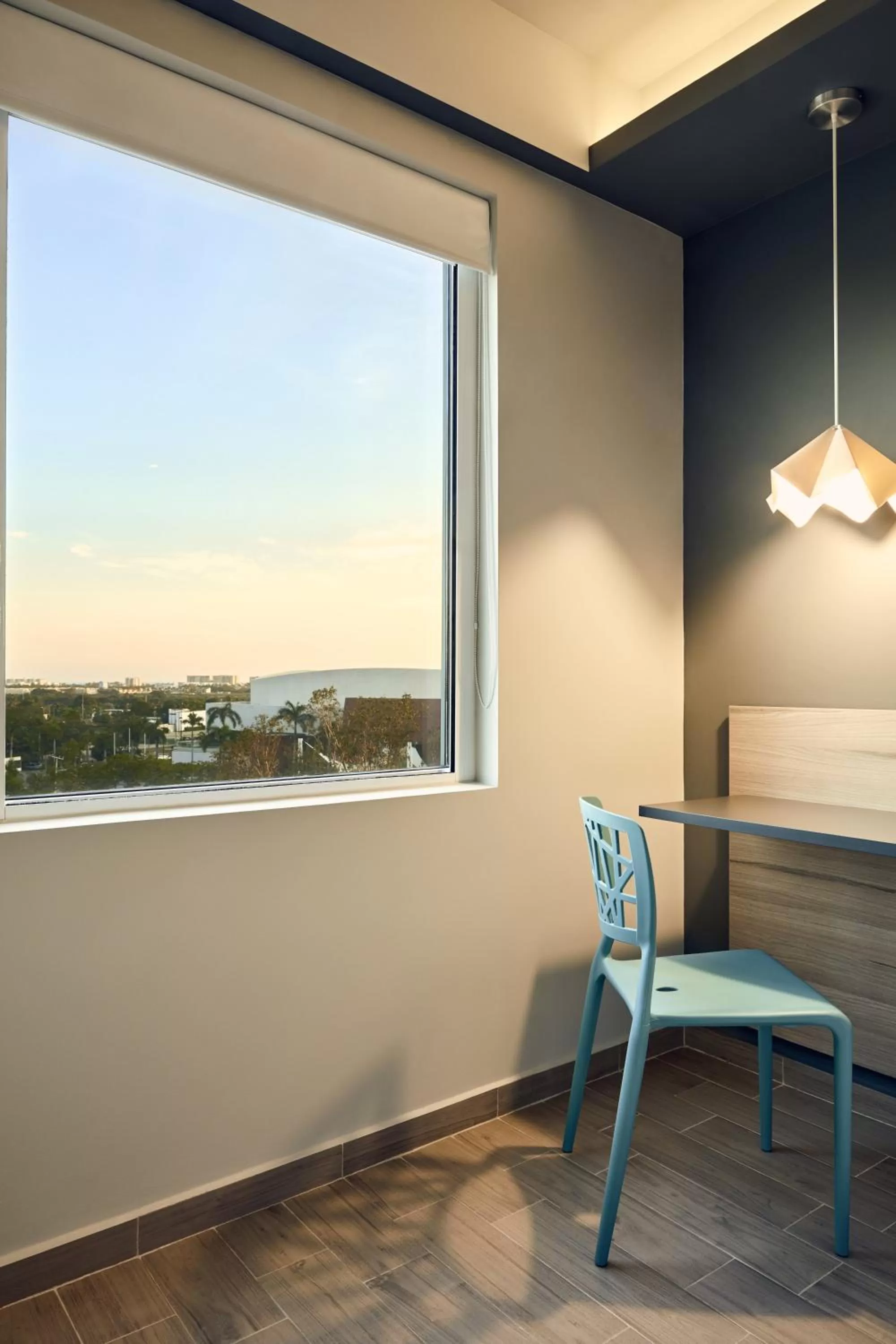 Photo of the whole room in One Acapulco Diamante