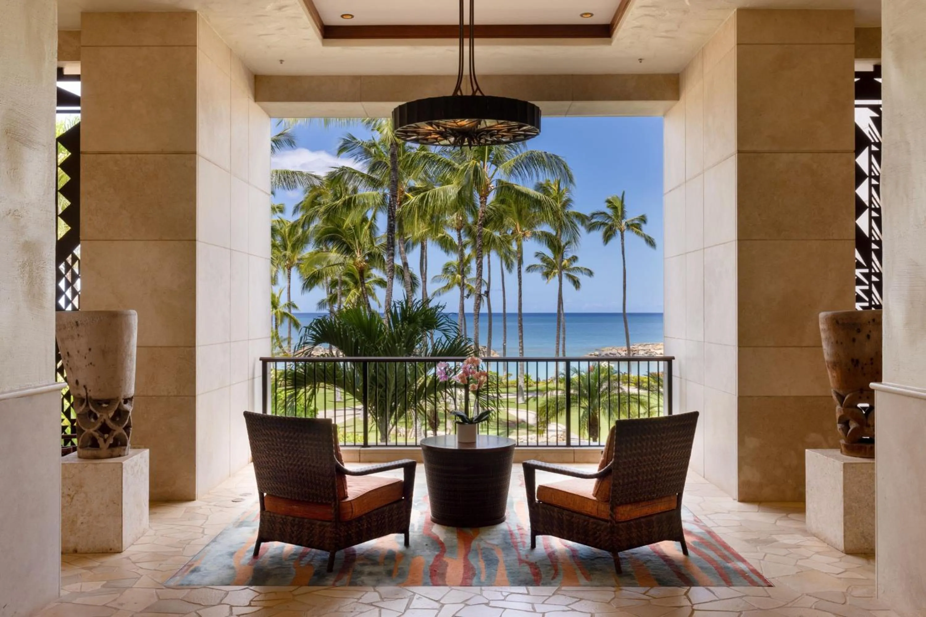 Lobby or reception in Marriott's Ko Olina Beach Club