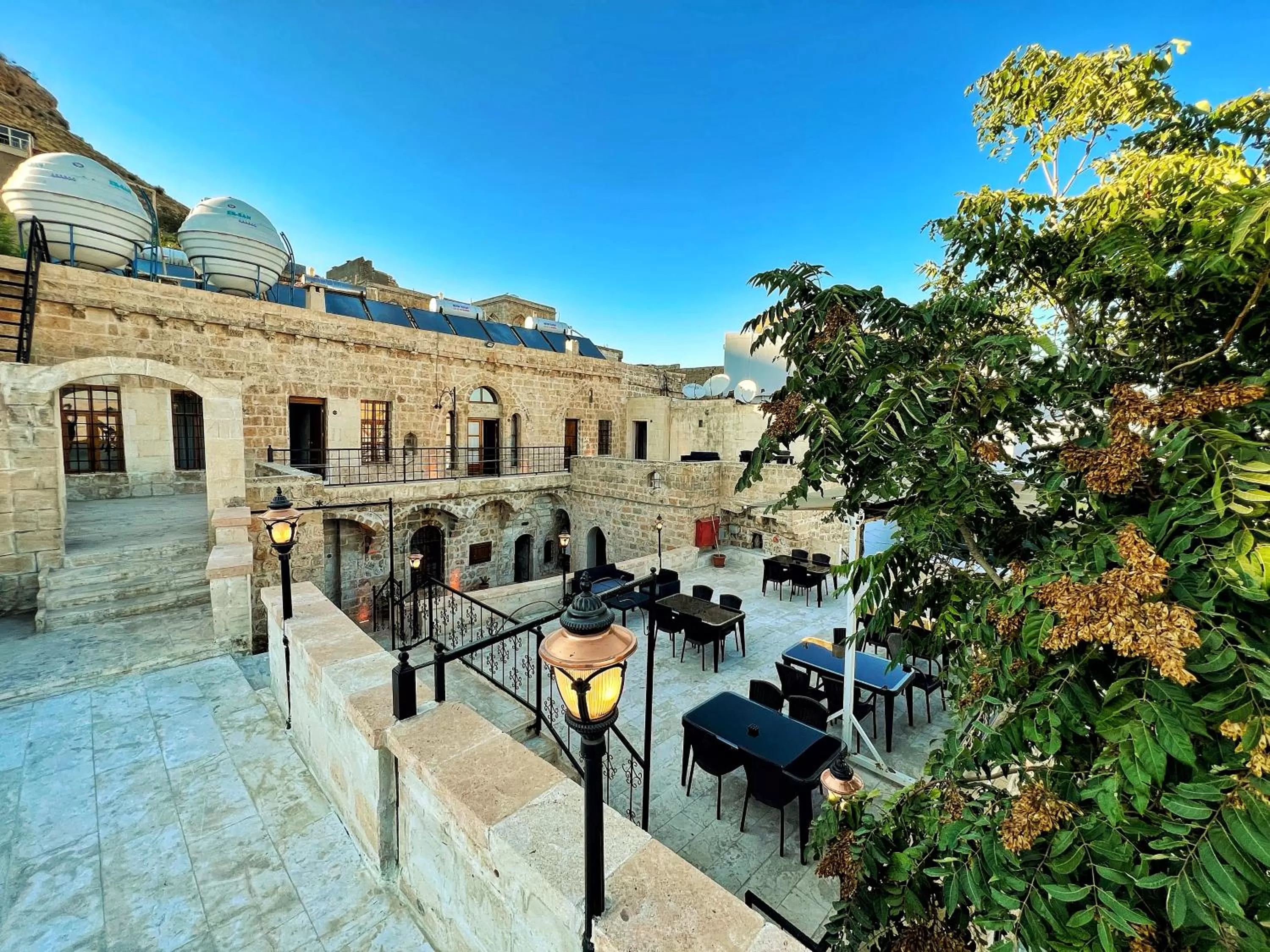 Property building in Fairouz Konak Otel