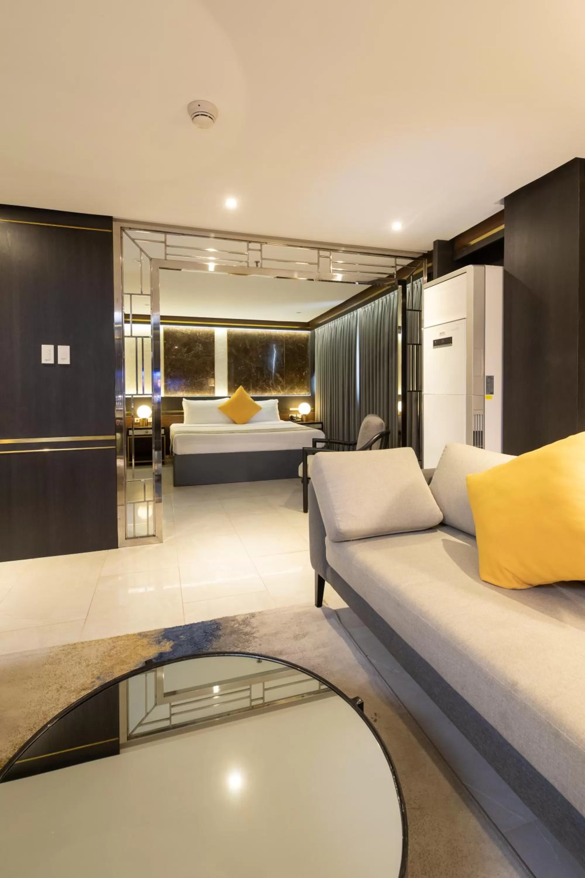 Bed in Star Plaza Hotel