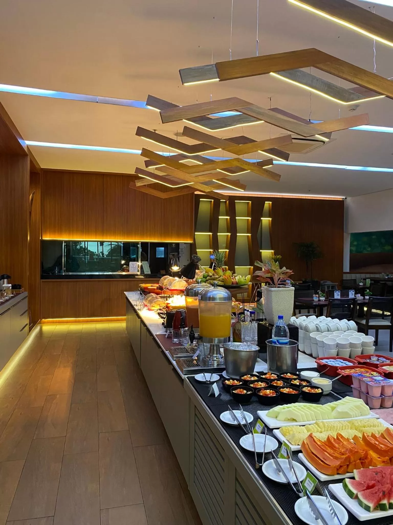 Restaurant/places to eat in Quality Hotel Manaus