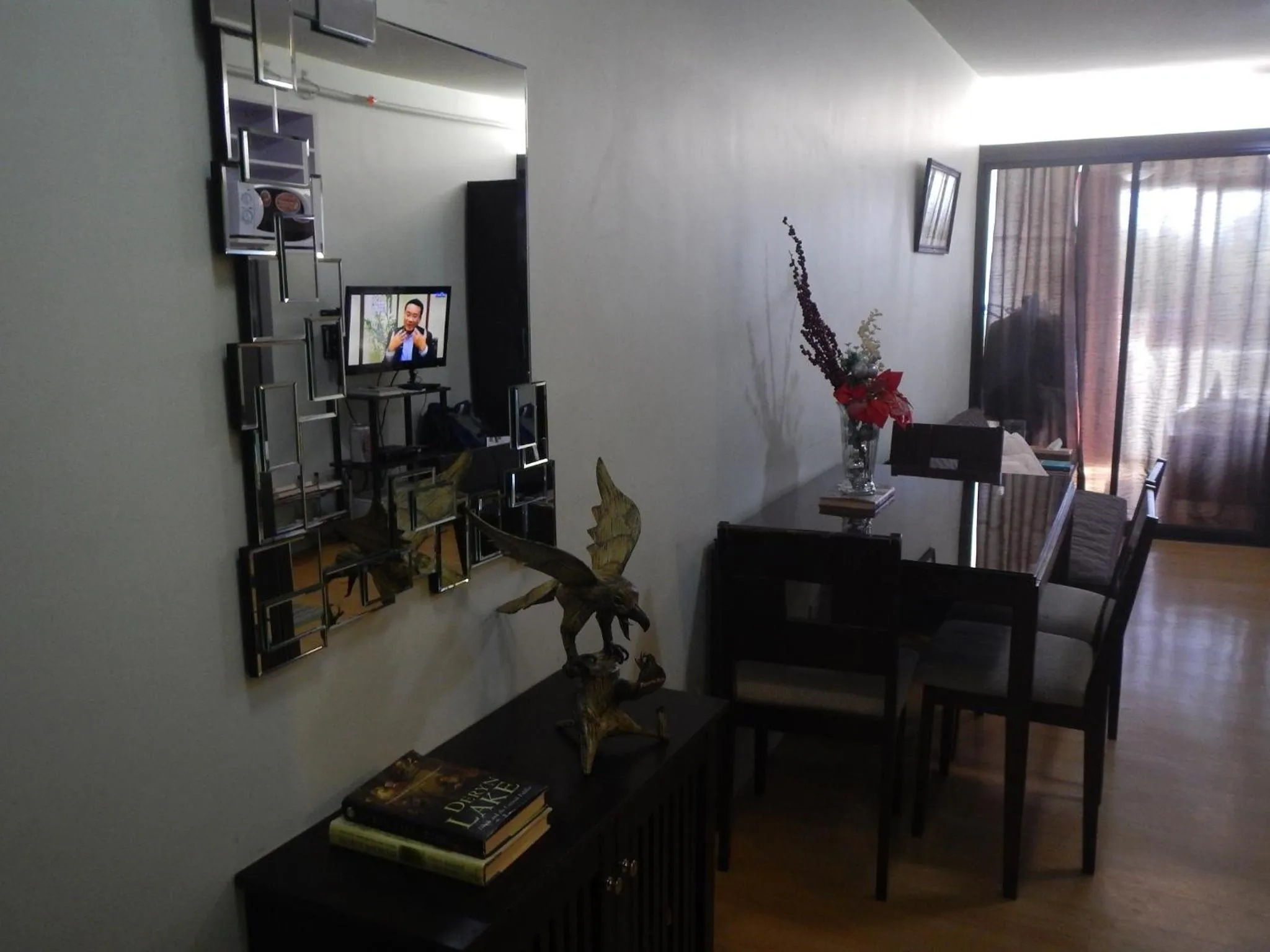 Facade/entrance in One Oasis Condotel