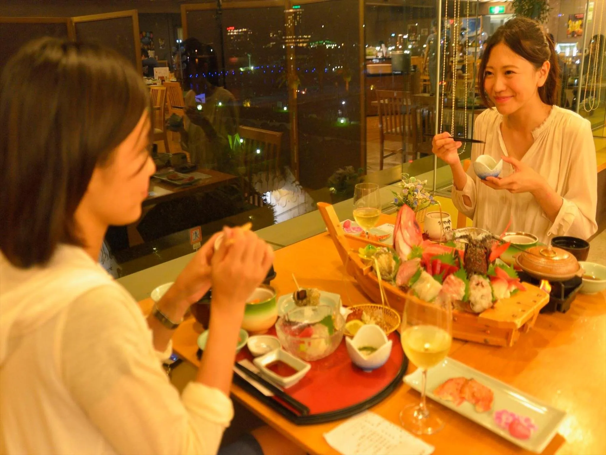 Restaurant/places to eat in Atami Seaside Spa & Resort