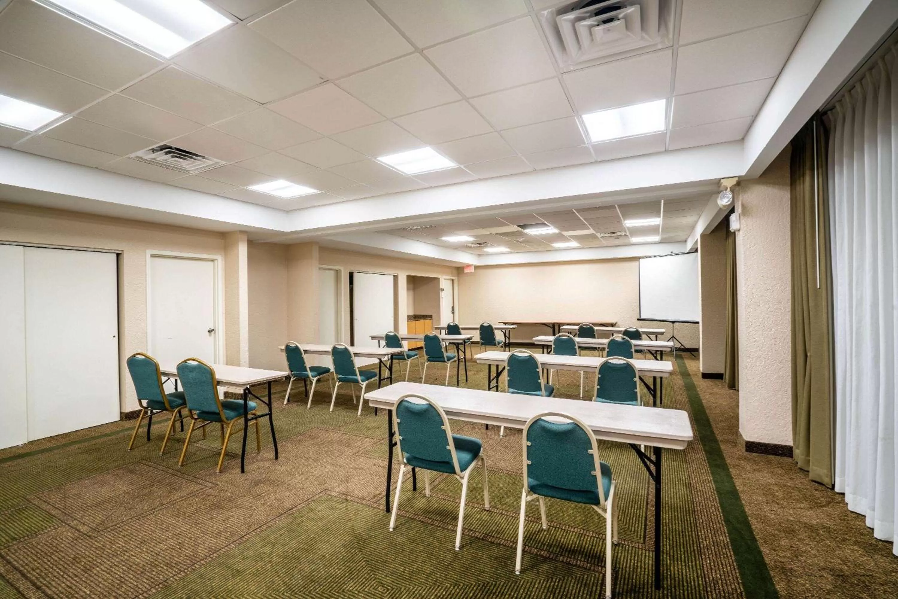 On site in La Quinta by Wyndham Nashville Airport/Opryland