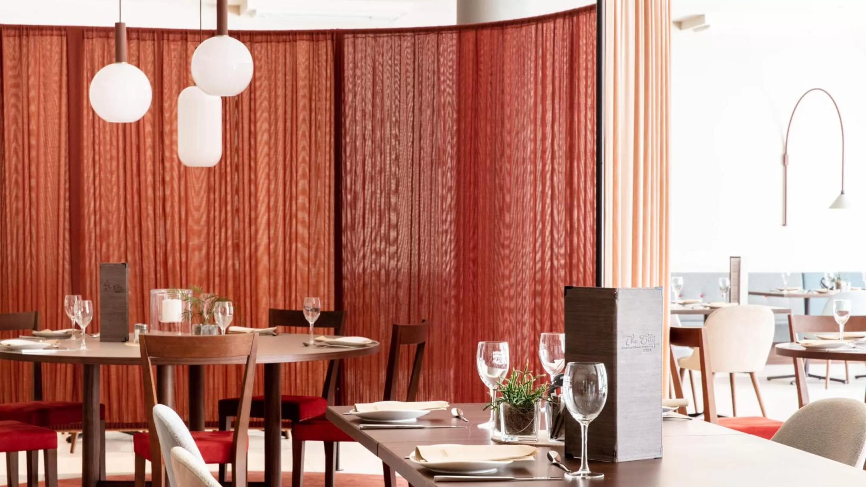 Restaurant/places to eat in City Hotel Merano