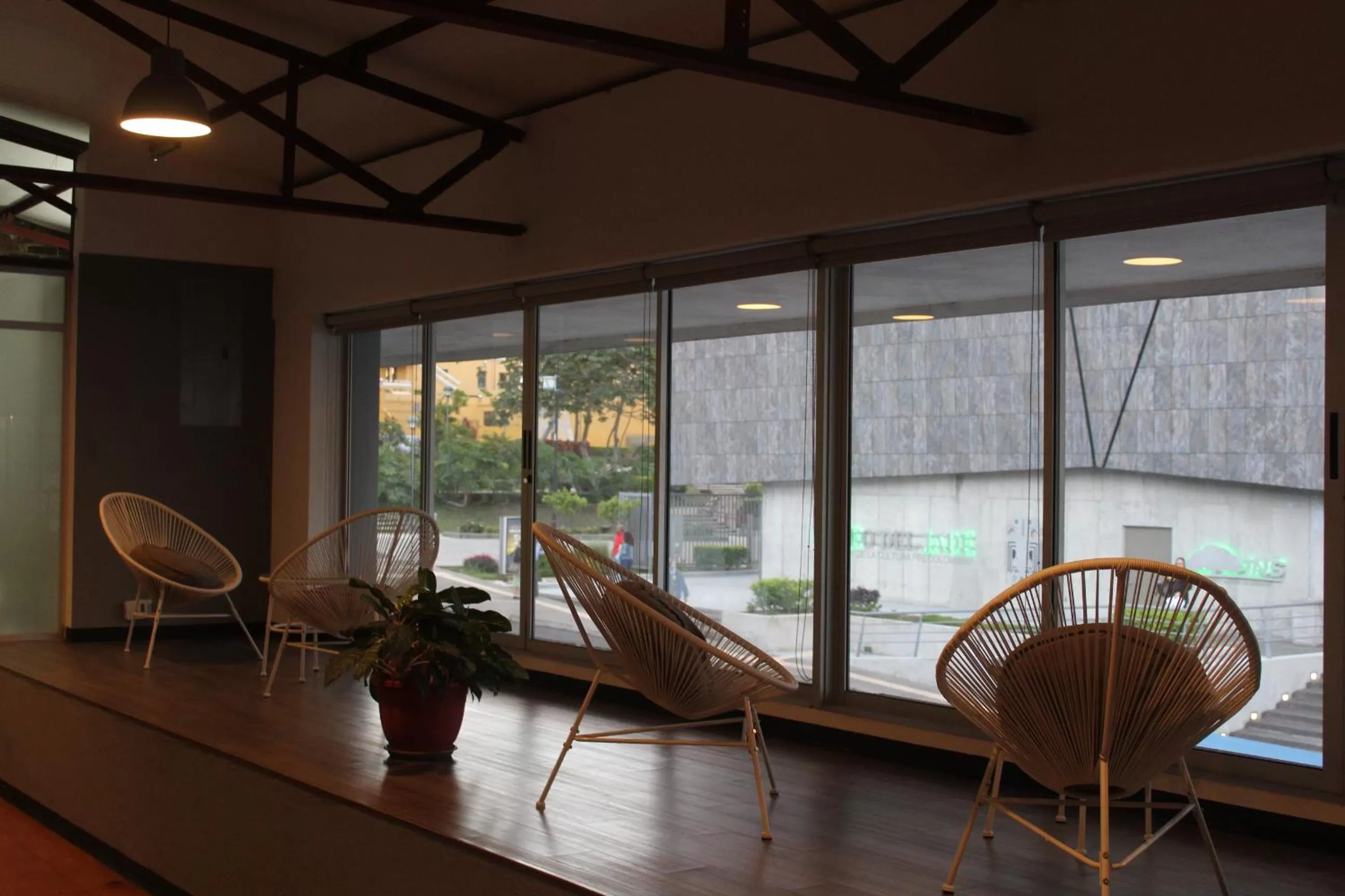 Seating Area in Cando Living Apartments in Central Avenue