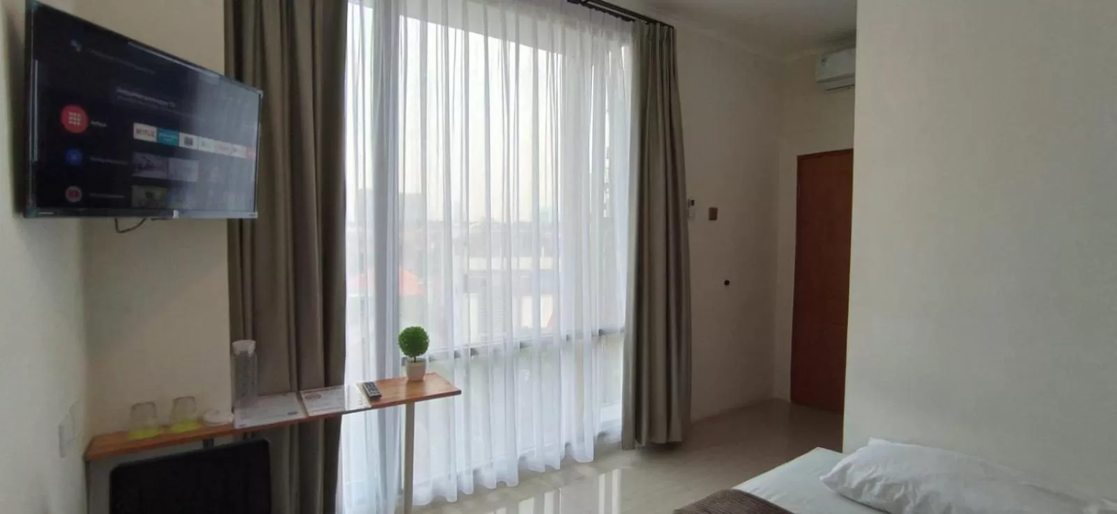 Bed in NYENYAK MRT Lebak Bulus Simatupang