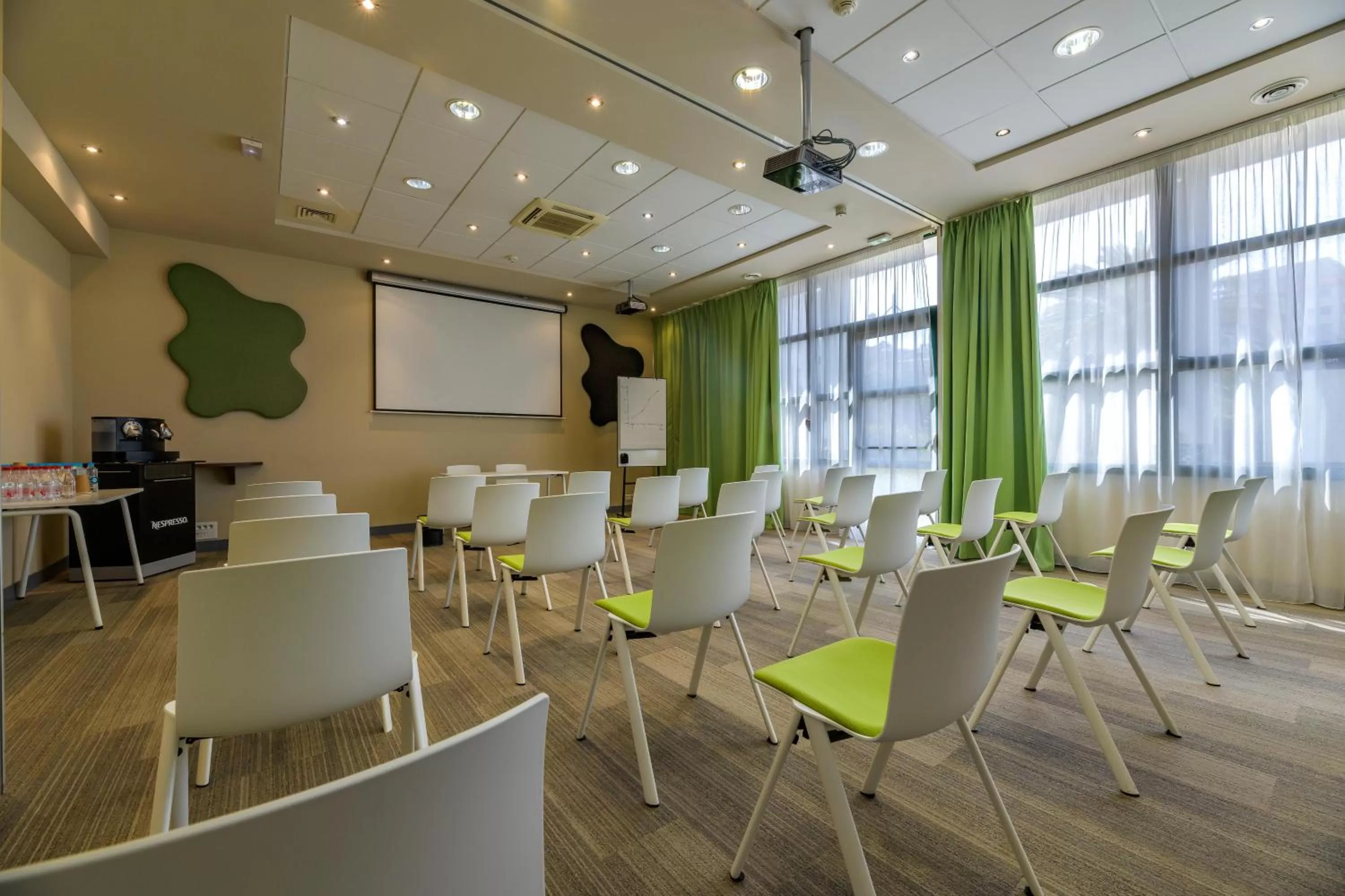 Meeting/conference room in Best Western Plus Ajaccio Amirauté