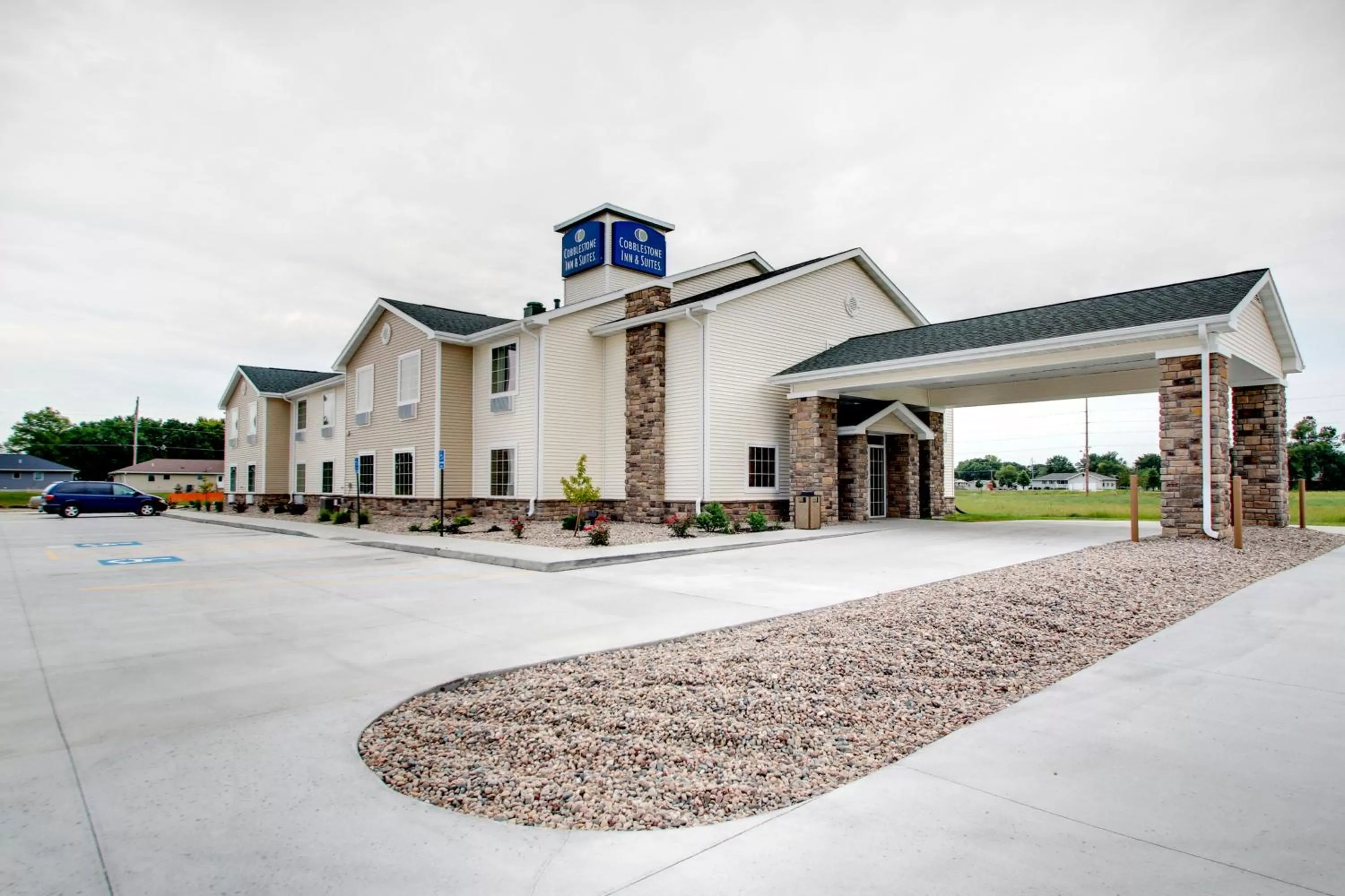 Facade/entrance in Cobblestone Inn & Suites - Schuyler