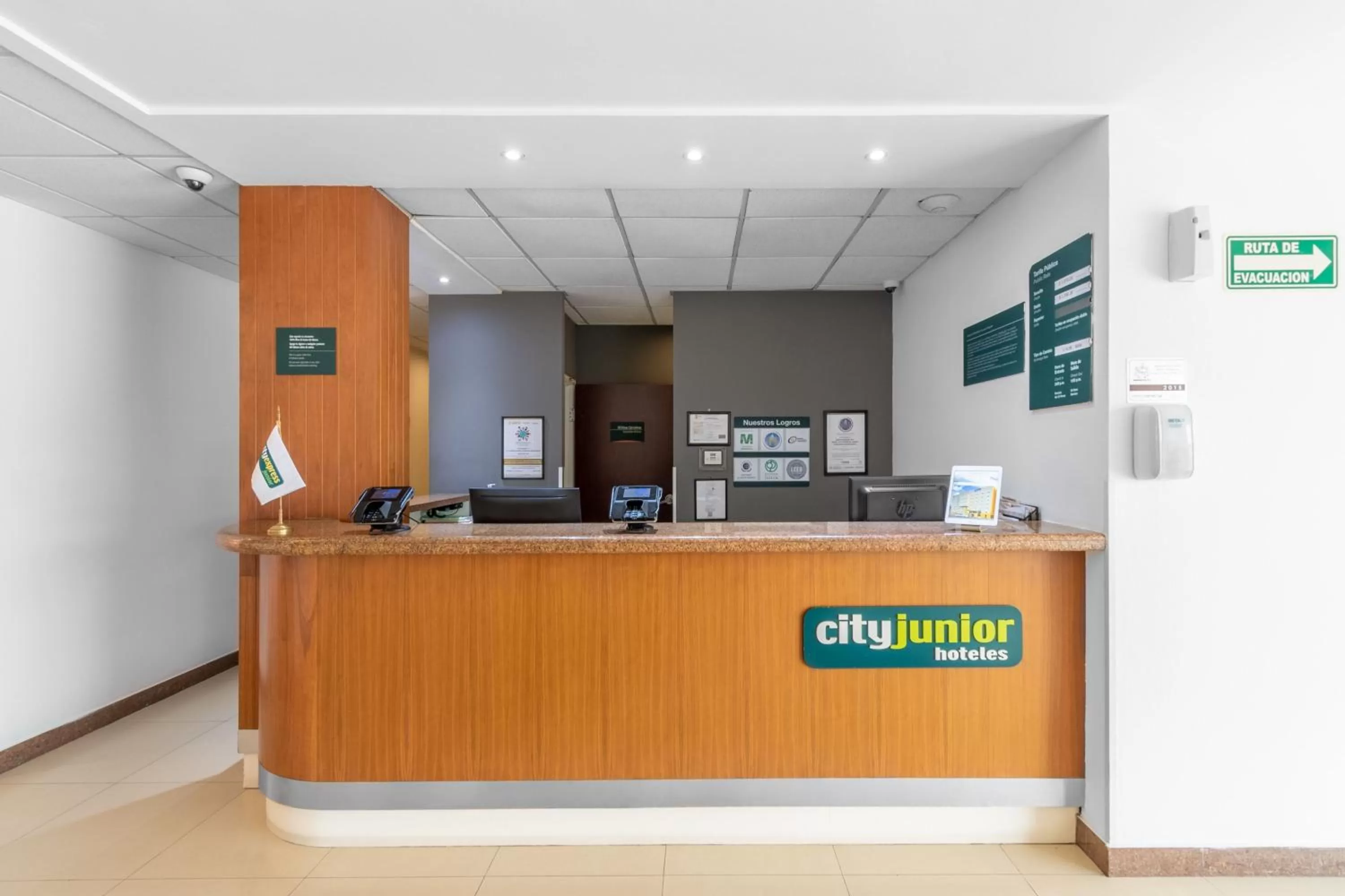 Lobby or reception in City Express Junior by Marriott Veracruz Aeropuerto