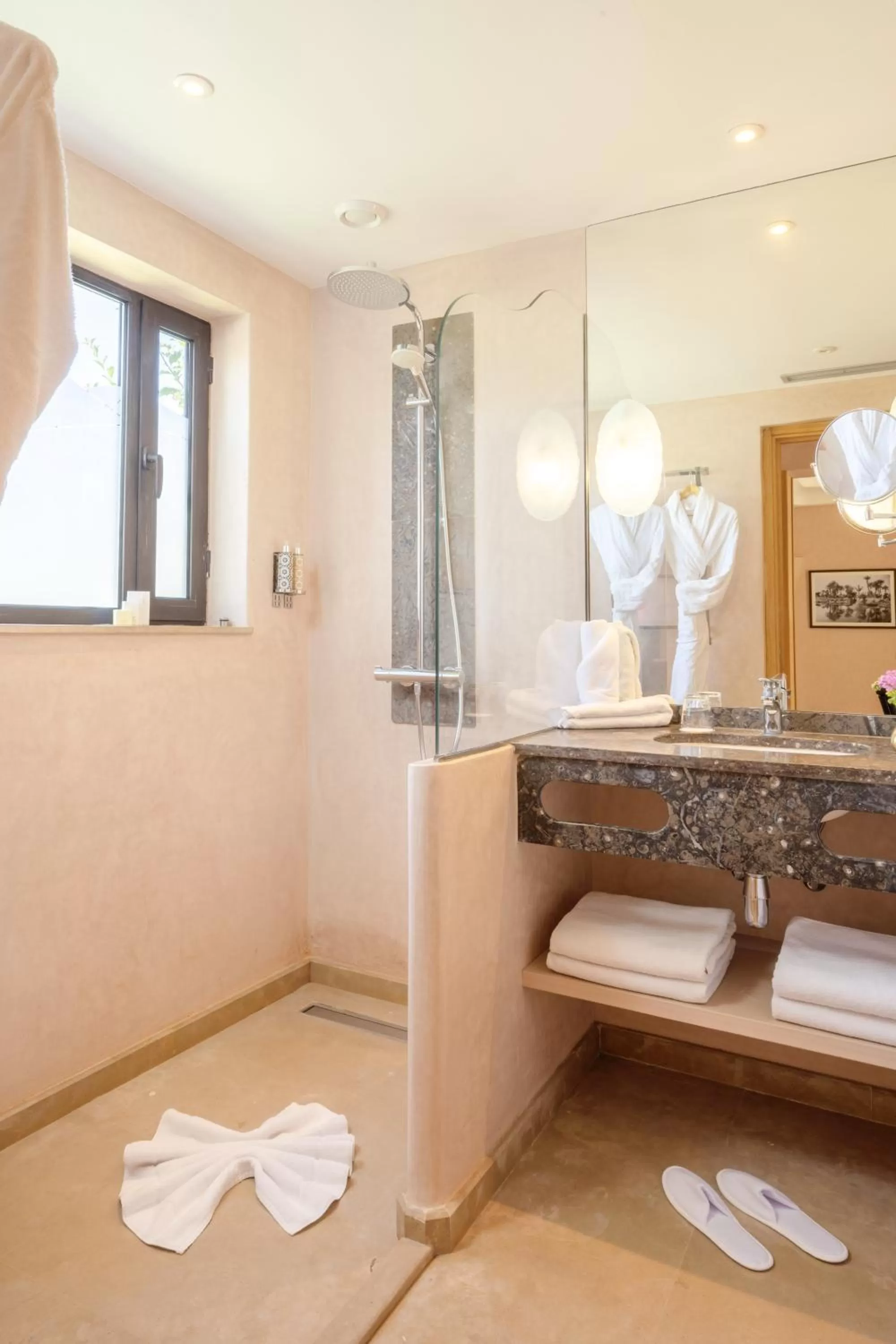 Bathroom in Oasis lodges