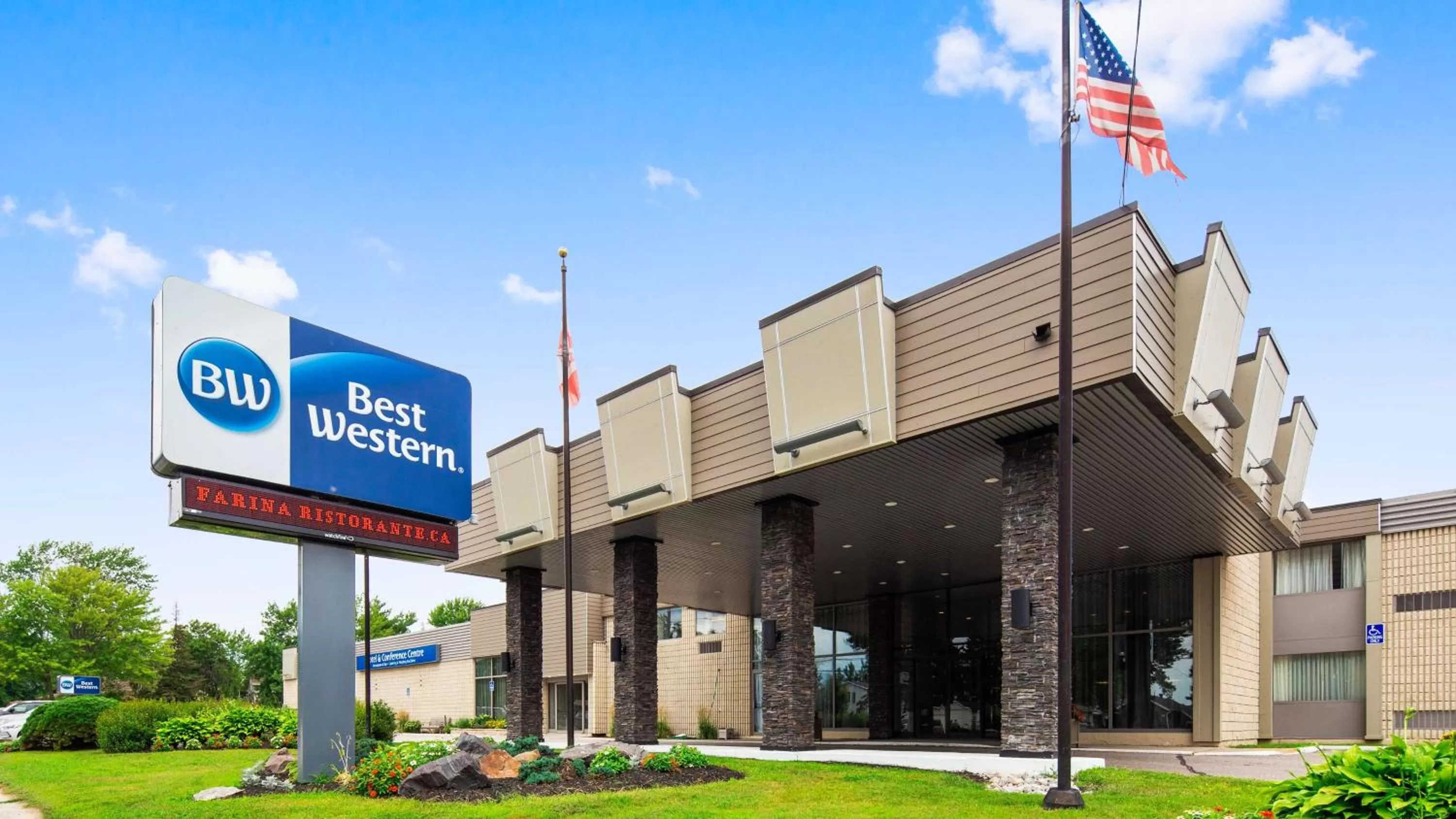 Property building in Best Western North Bay Hotel & Conference Centre
