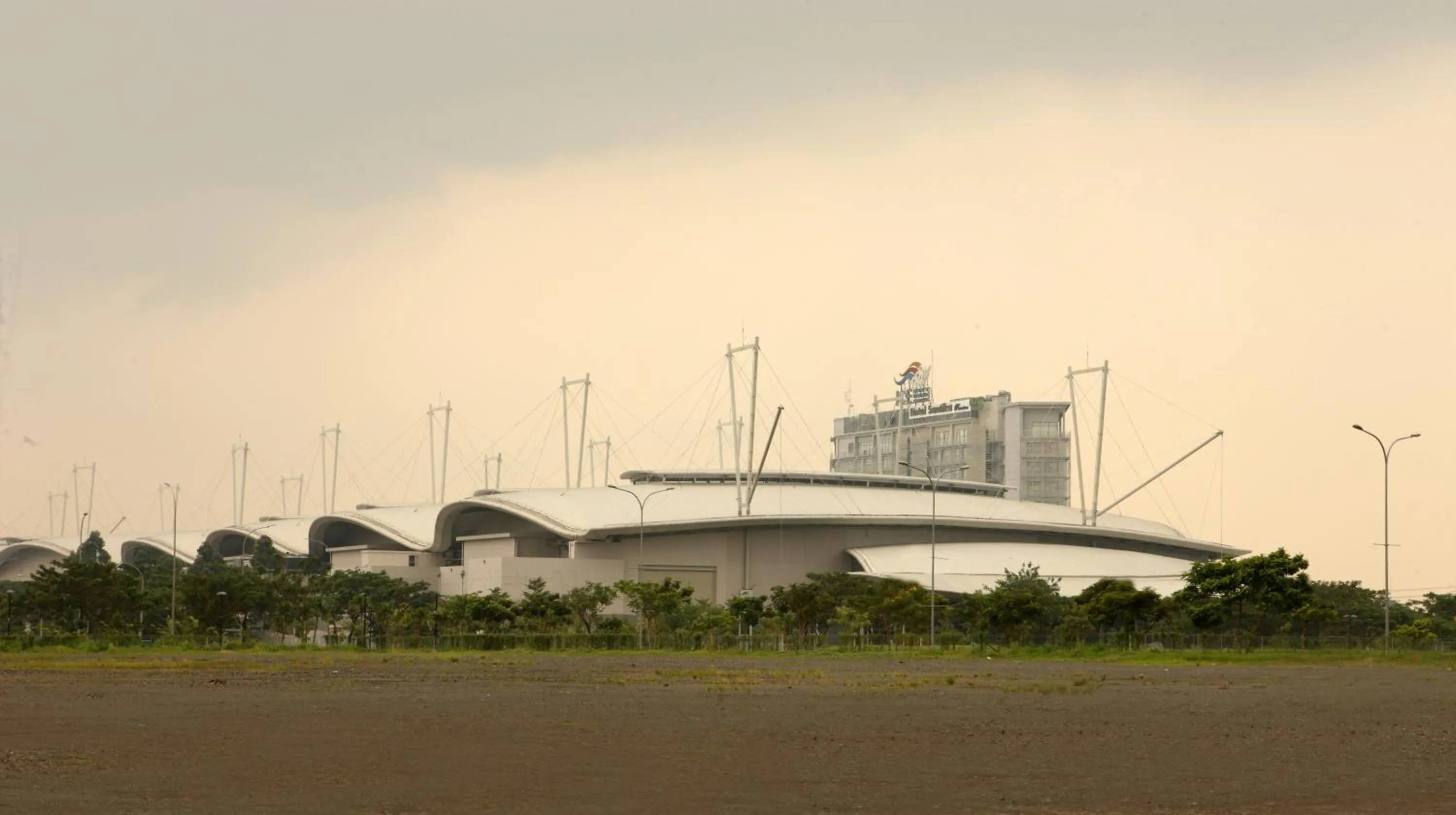 Amaris Hotel Serpong Tangerang