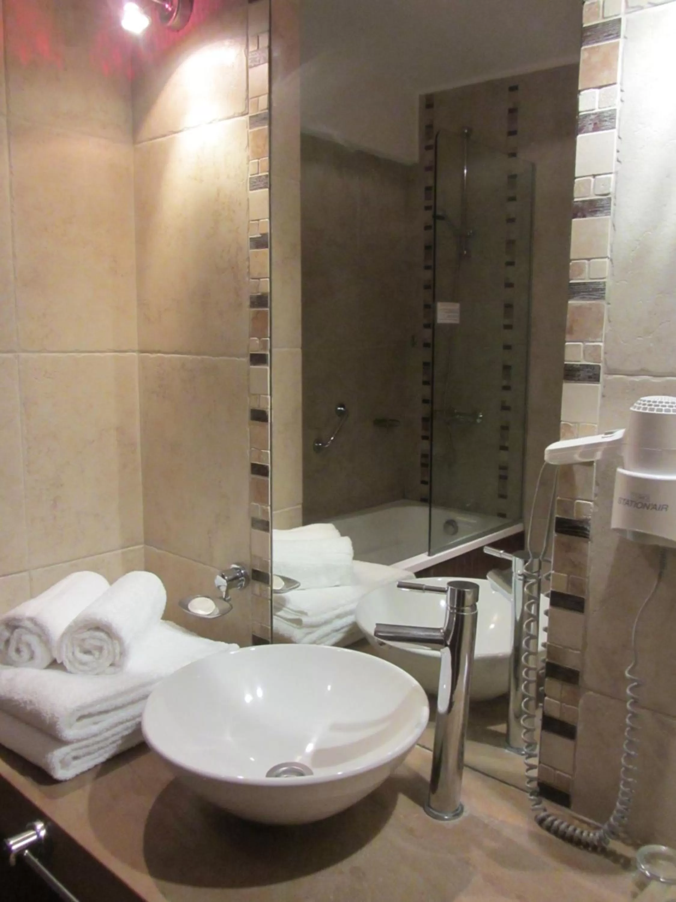 Bathroom in BDA Hotel & Spa
