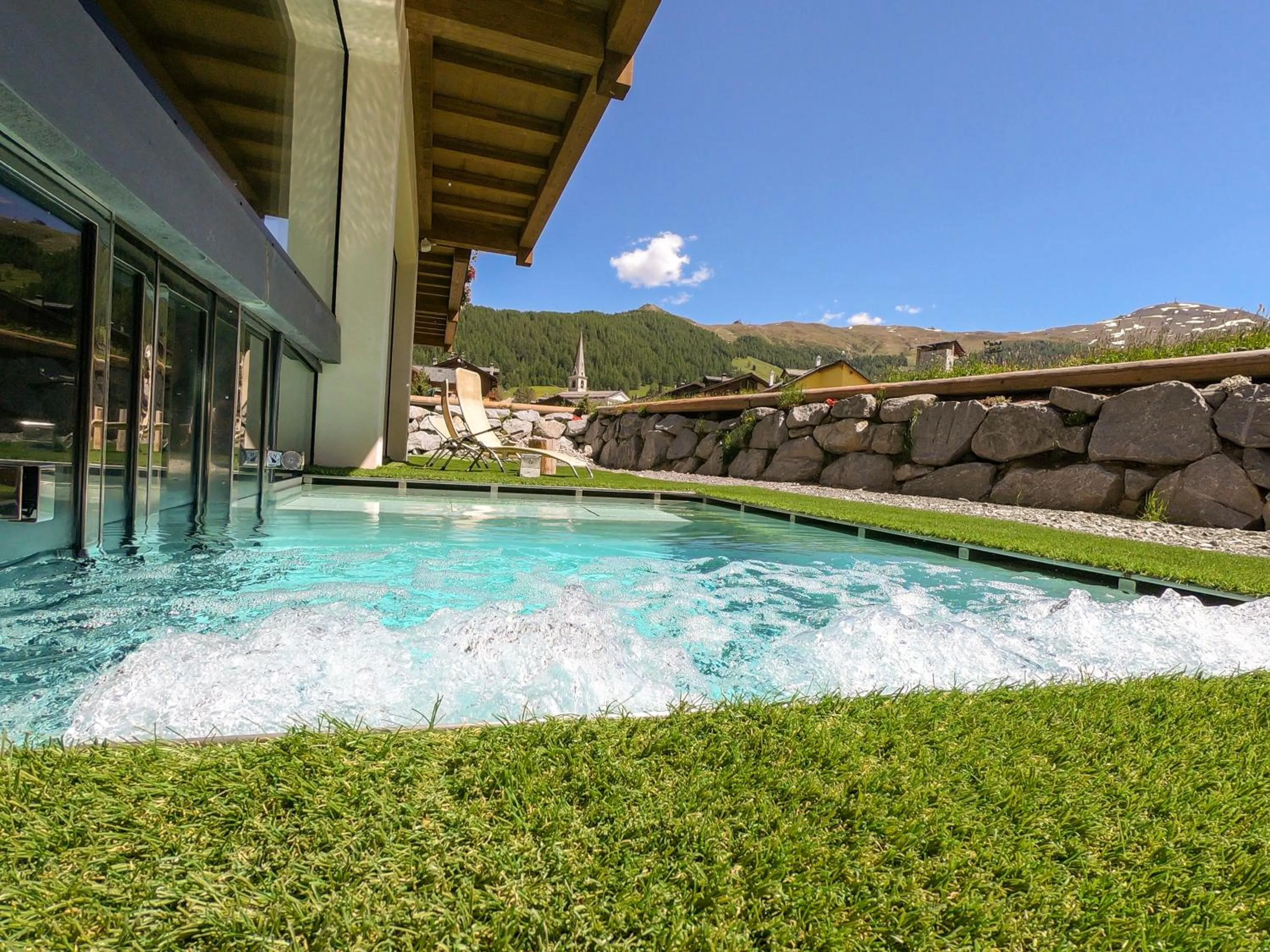 Spring in Francesin Active Hotel