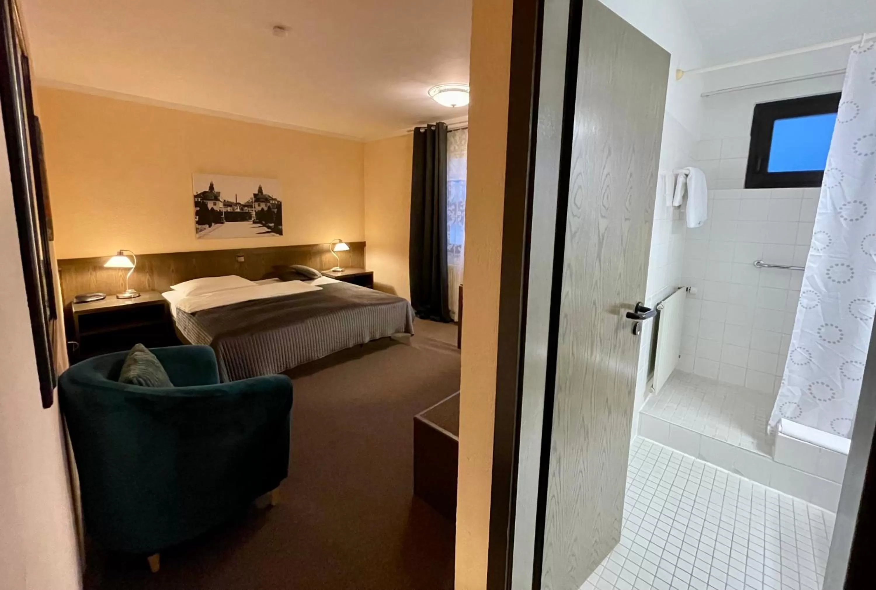 Bed in Hotel Brunnenhof