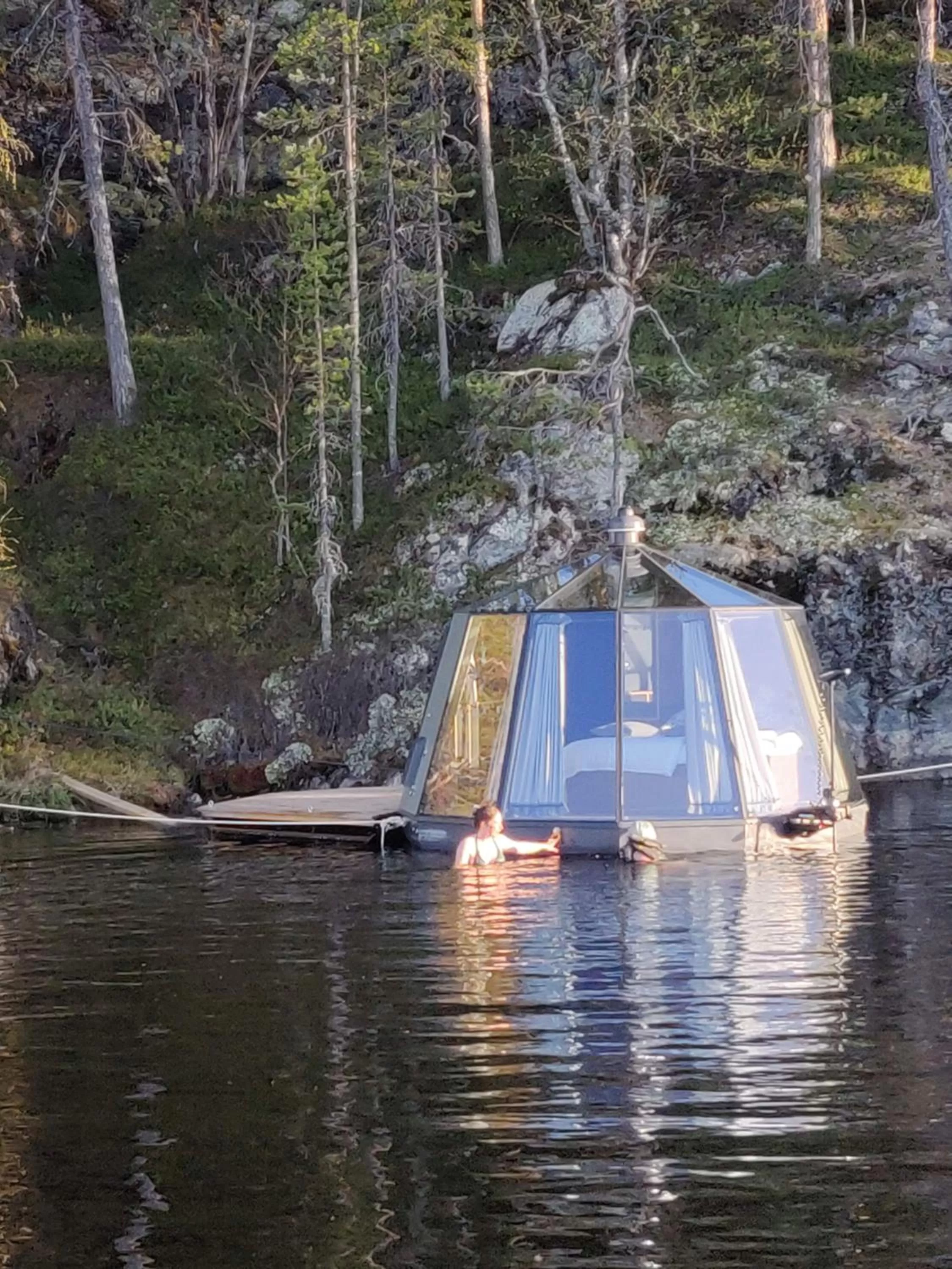 Swimming pool in Peace & Quiet Hotel