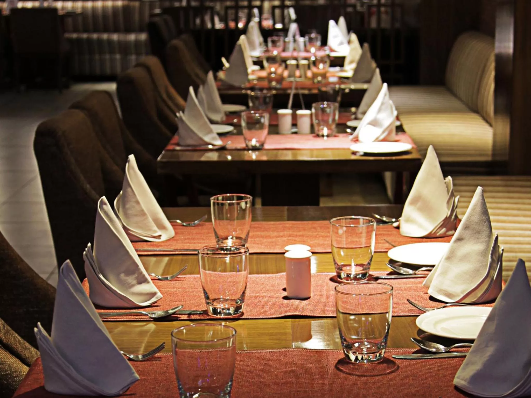 Restaurant/places to eat in Hotel Cama