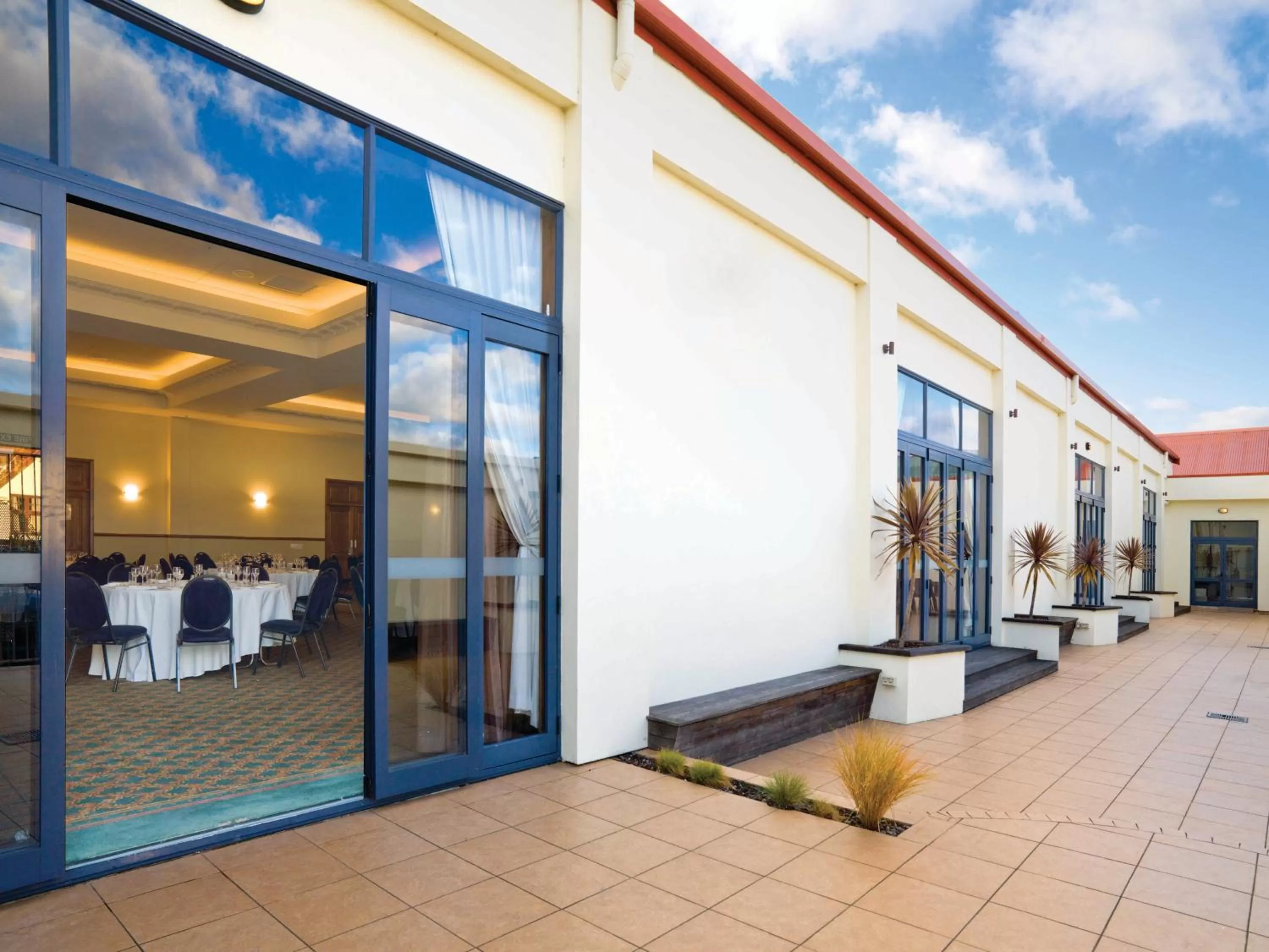 Facade/entrance in Distinction Palmerston North Hotel & Conference Centre