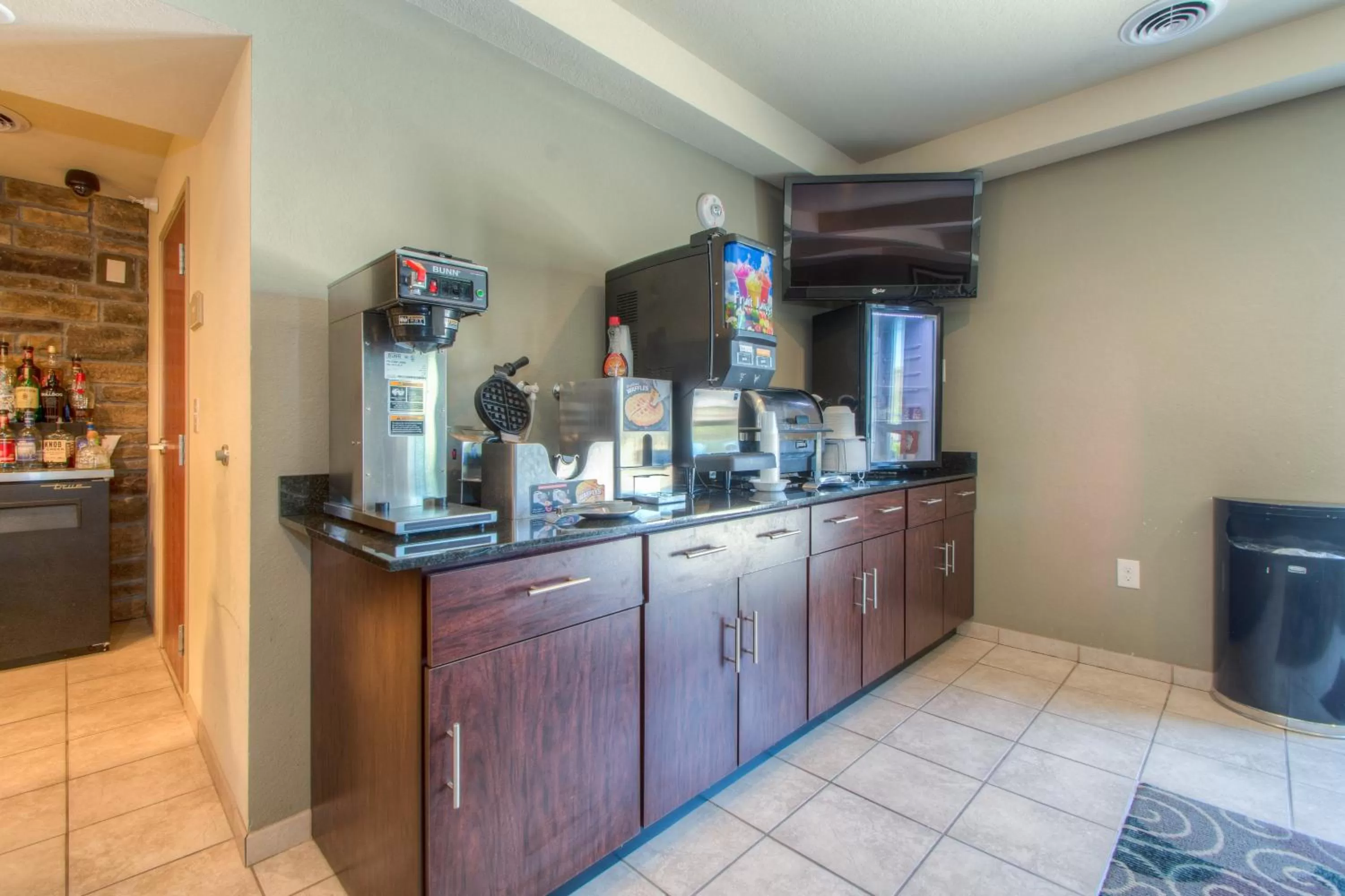 Food and drinks in Cobblestone Inn & Suites - Wray