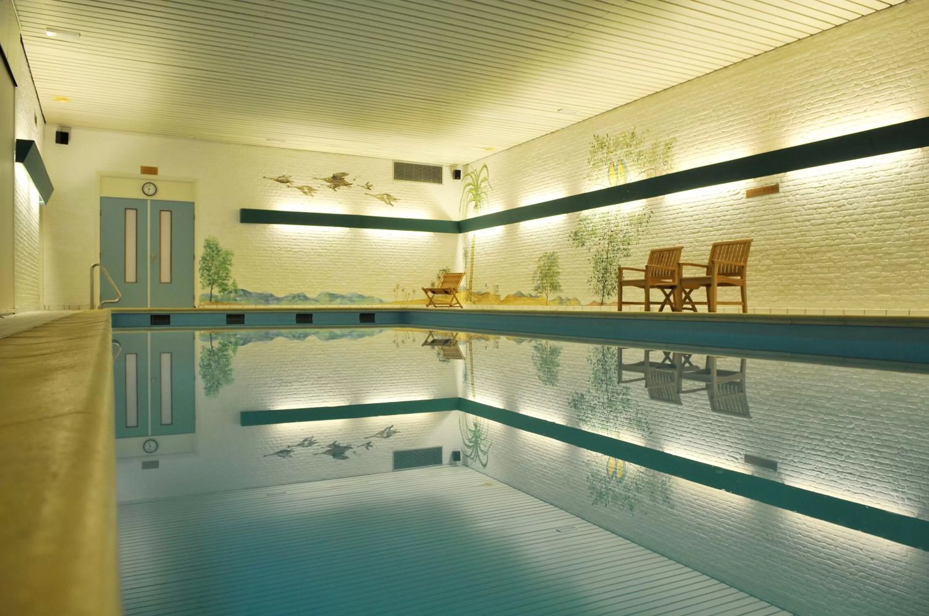 Swimming pool in Fletcher Hotel Restaurant De Wipselberg-Veluwe