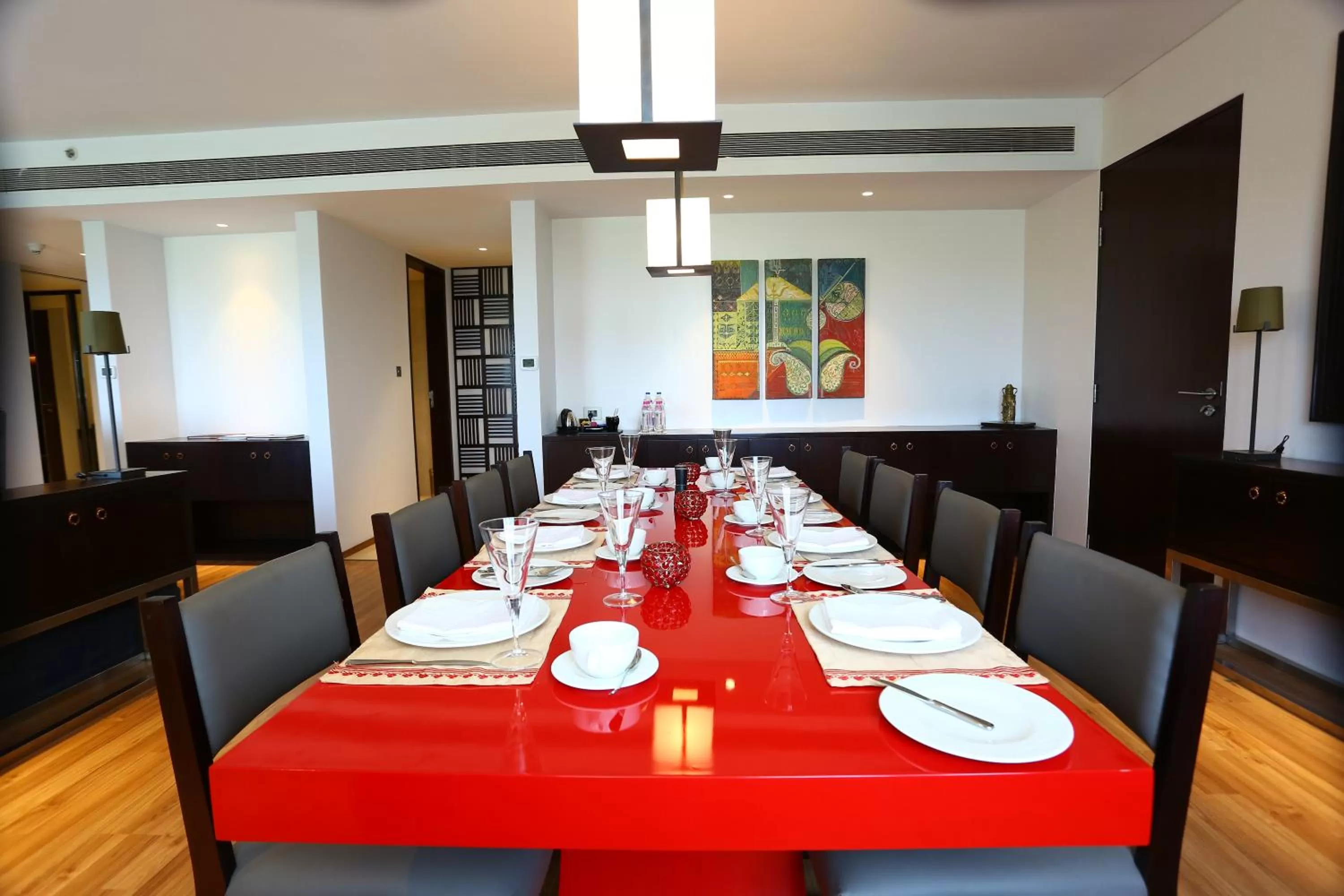 Dining area in Vivanta Guwahati