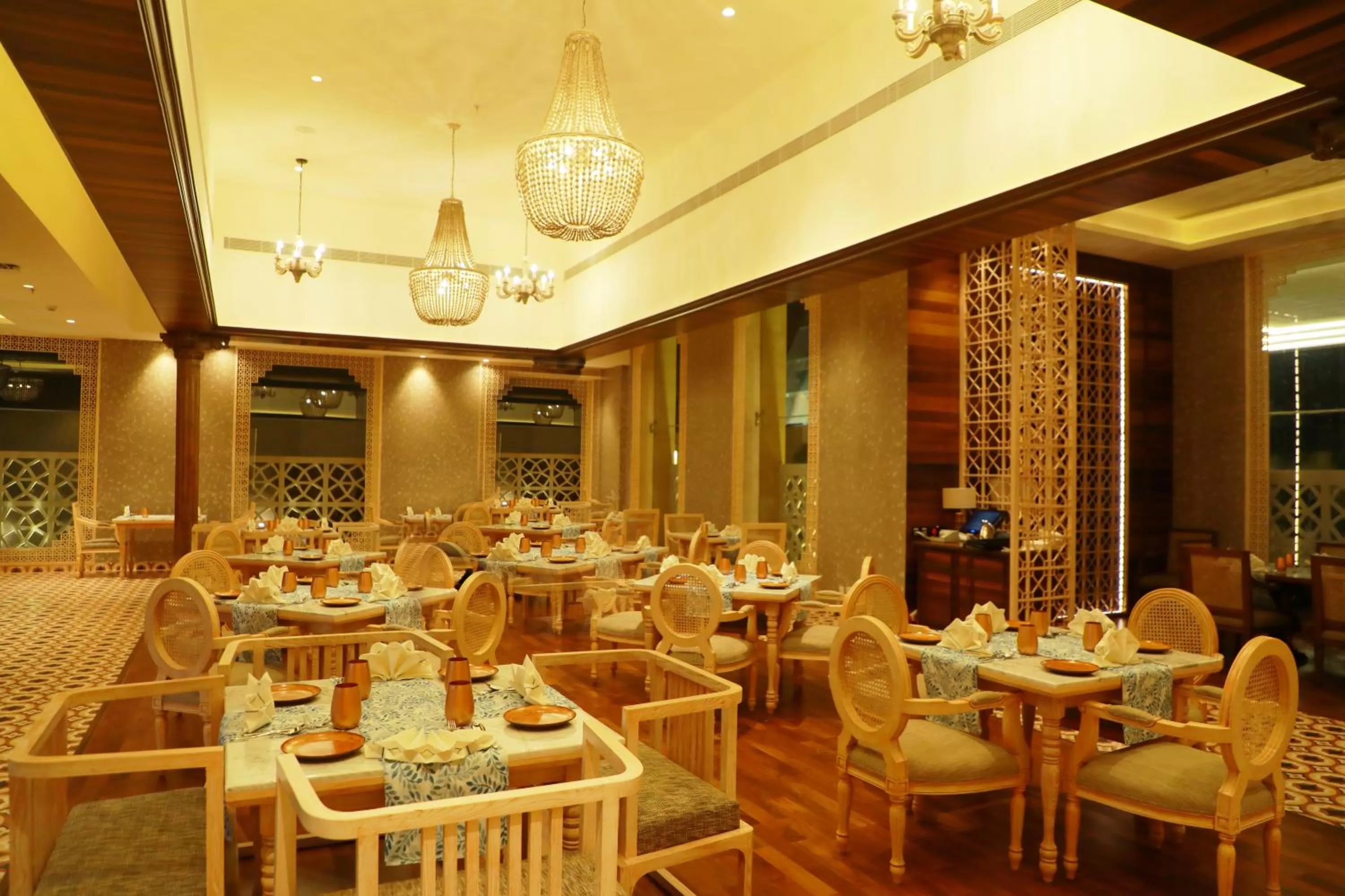 Restaurant/places to eat in Taj Tirupati