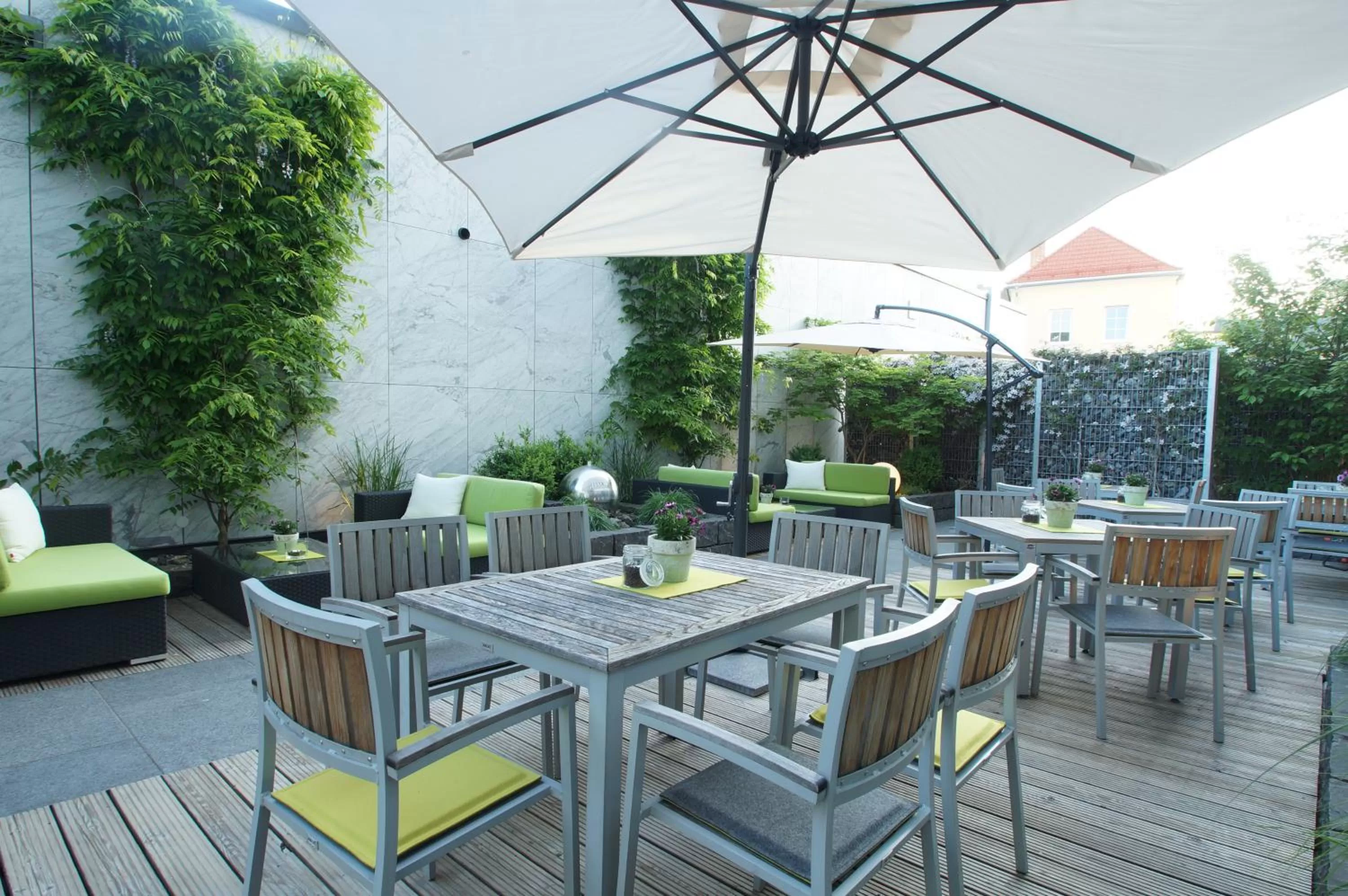Balcony/Terrace in Hotel Peterhof - urban lifestyle Kempten