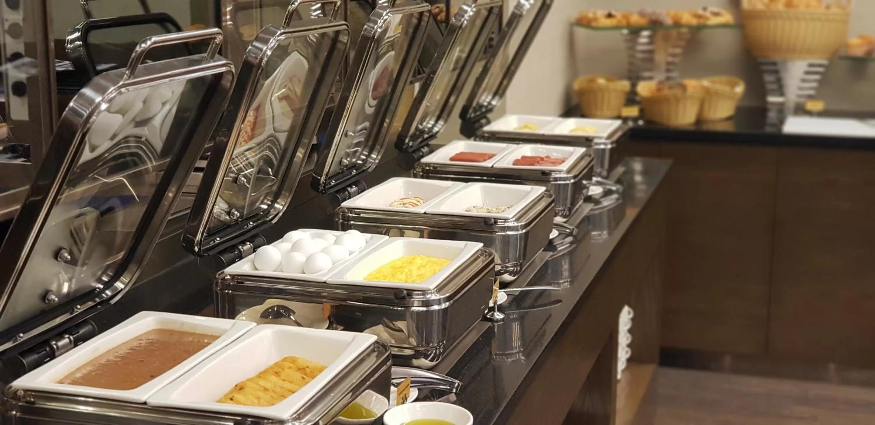 Restaurant/places to eat in Swiss-Belinn Sharq, Kuwait