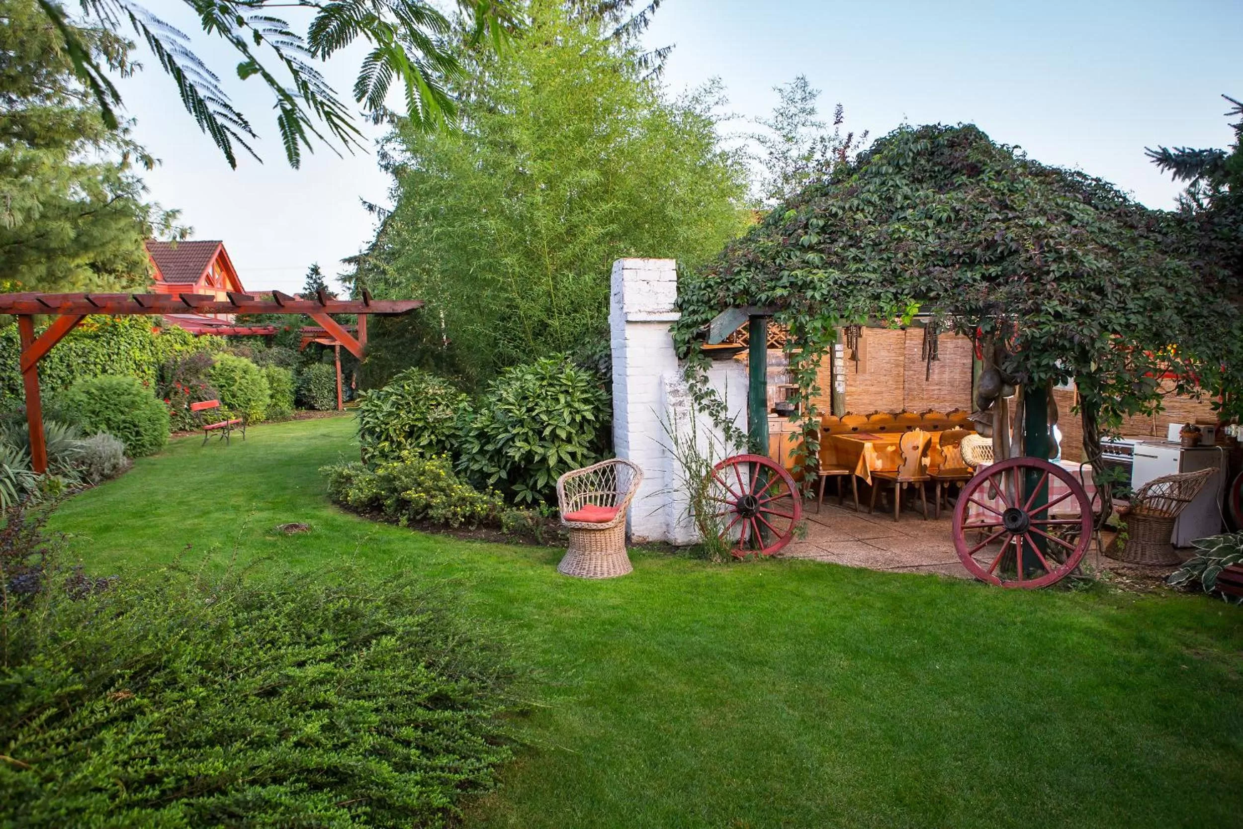 Garden in Green Park Villa