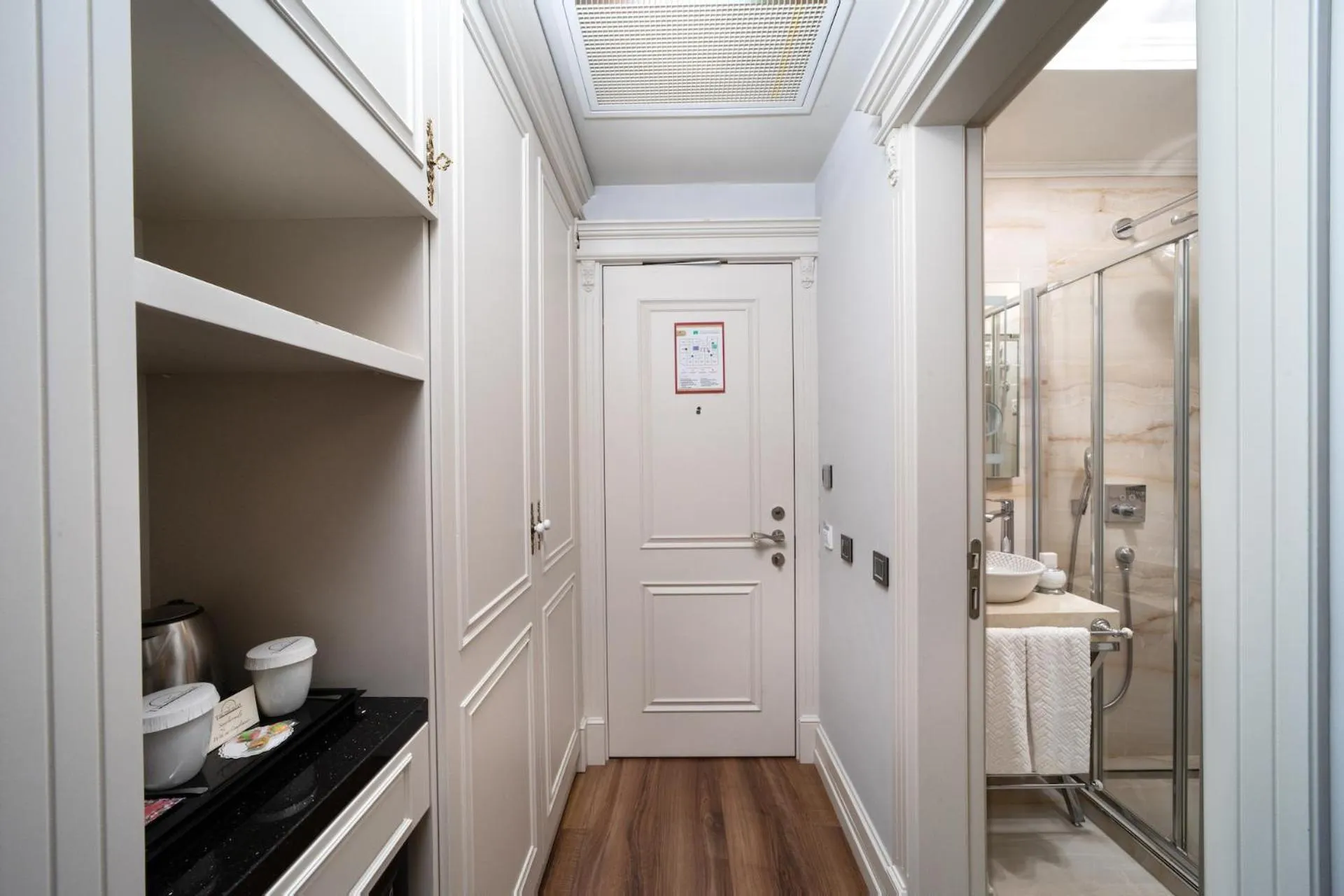 Massage in The Time Hotel Marina