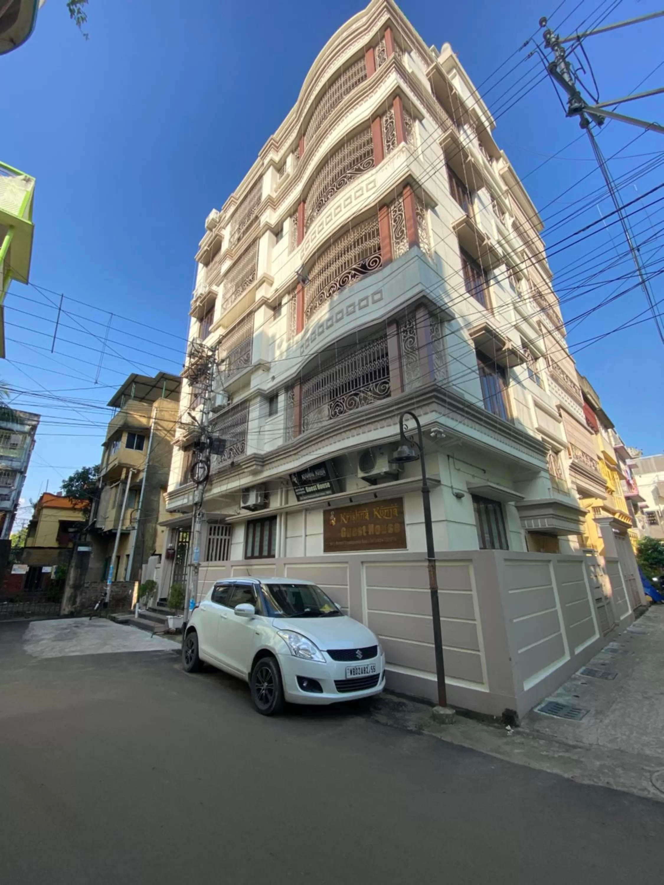 Property building in Krishna Kunja " A Quiet & Peaceful Stay "