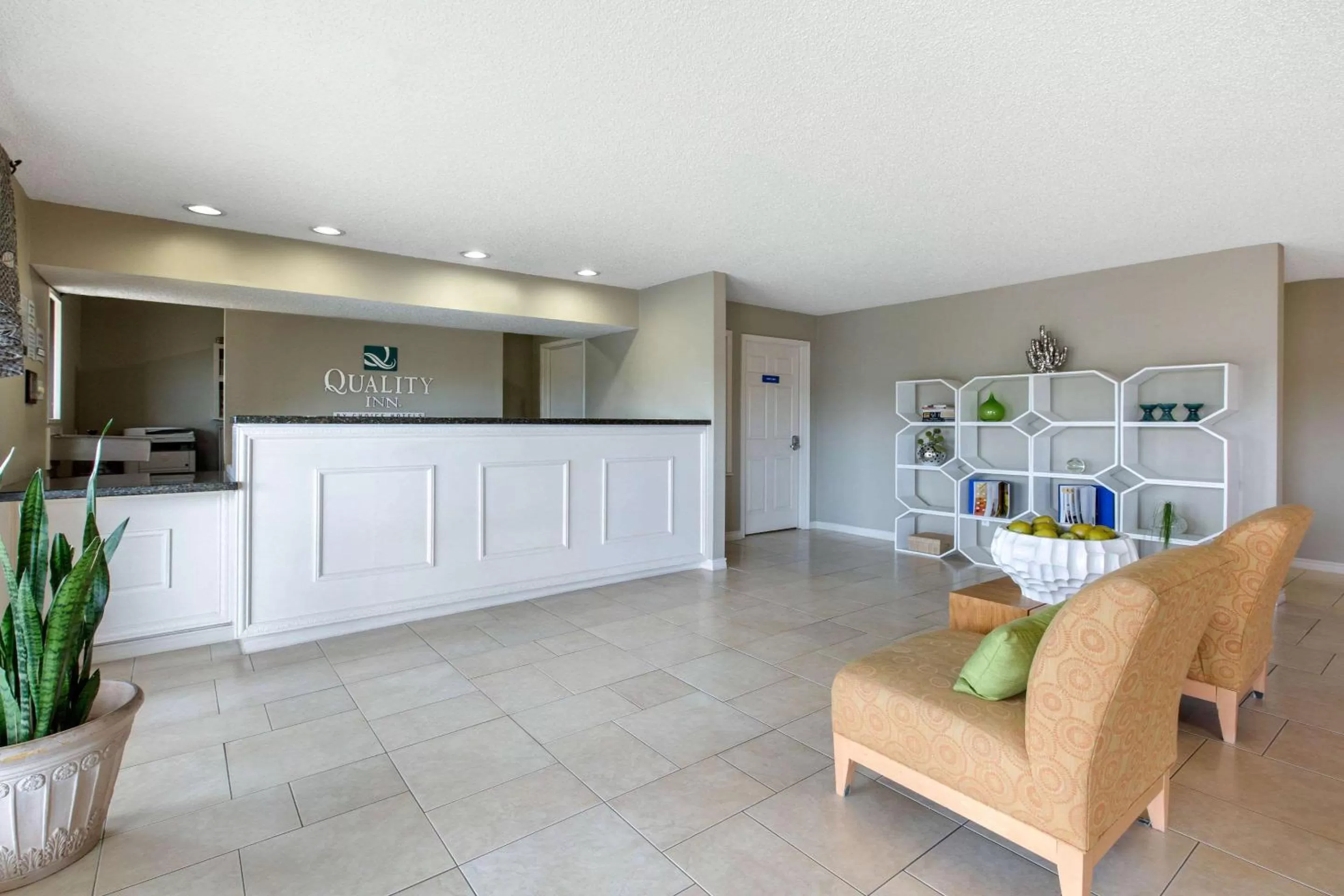 Lobby or reception in Quality Inn Clute Freeport