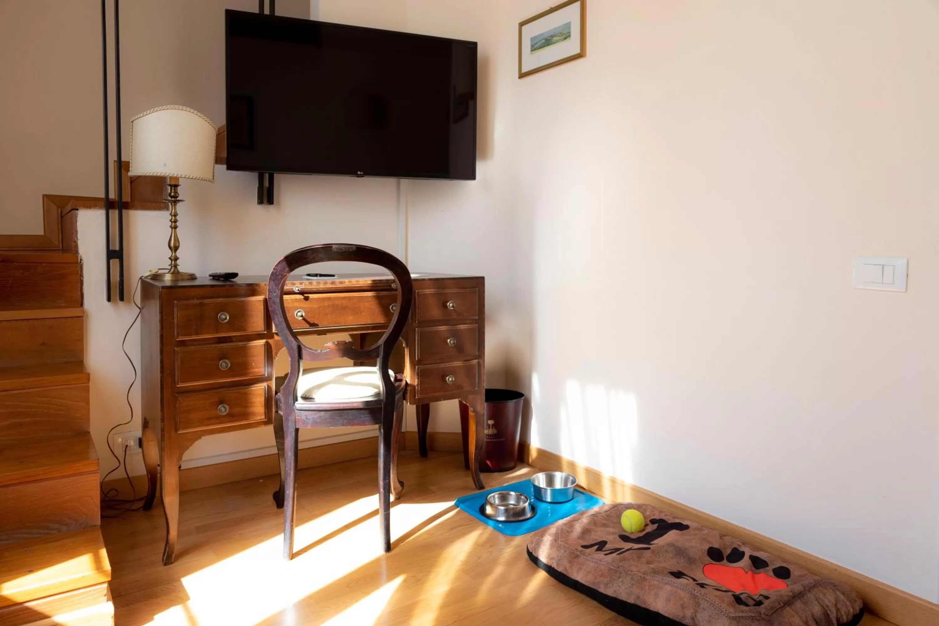 Pets, Bed in Villa Scacciapensieri Boutique Hotel