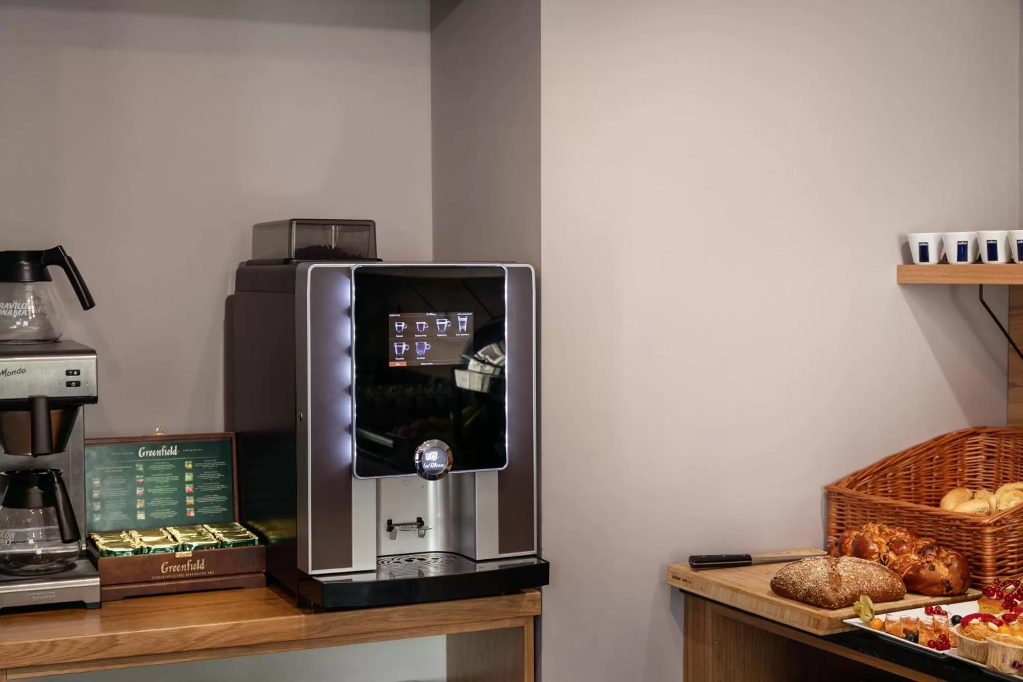 Restaurant/places to eat in MOODs Charles Bridge