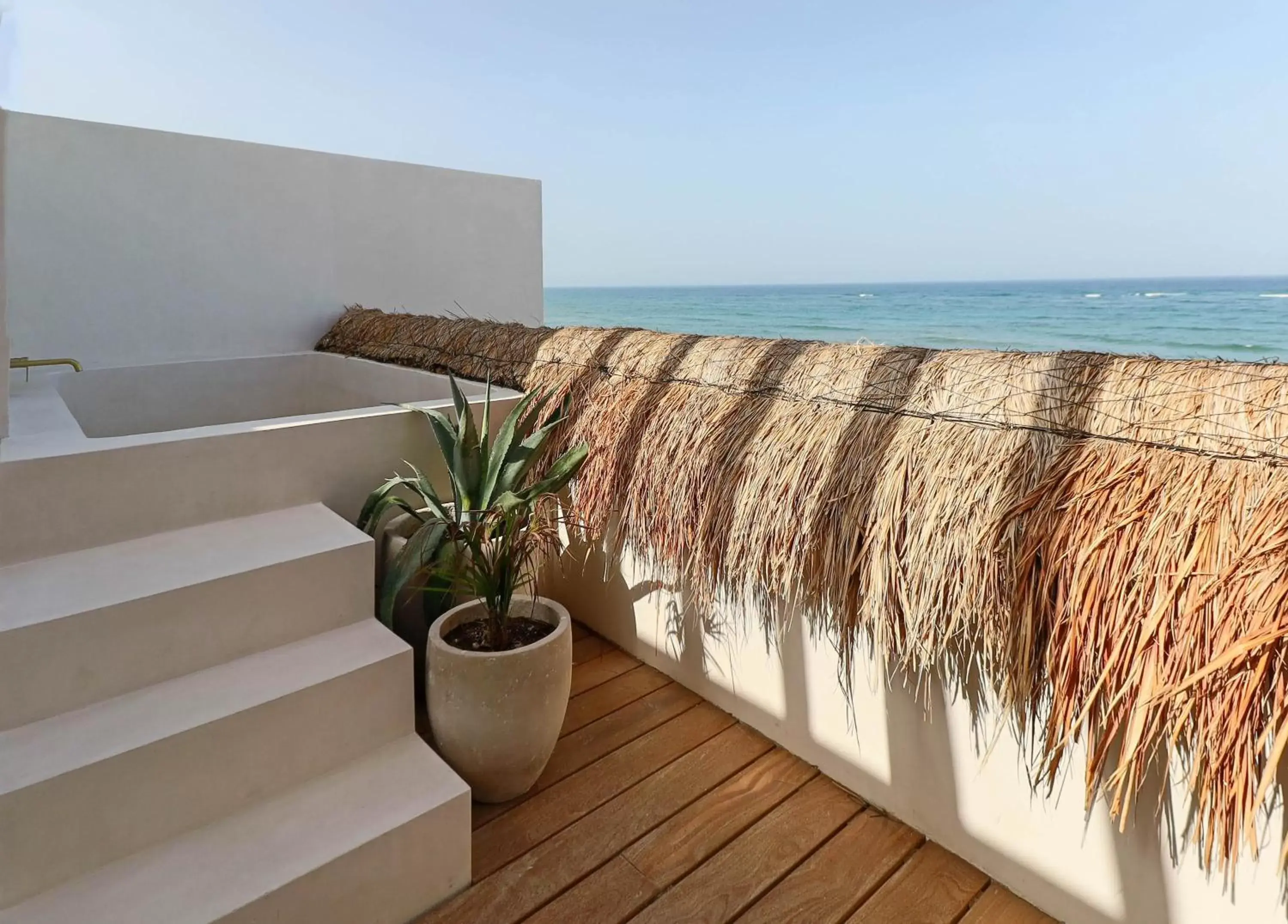 Master Oceanfront Rooftop and Heated pool in Hotel Panamera Master Oceanfront Rooftop and Heated pool in Hotel Panamera