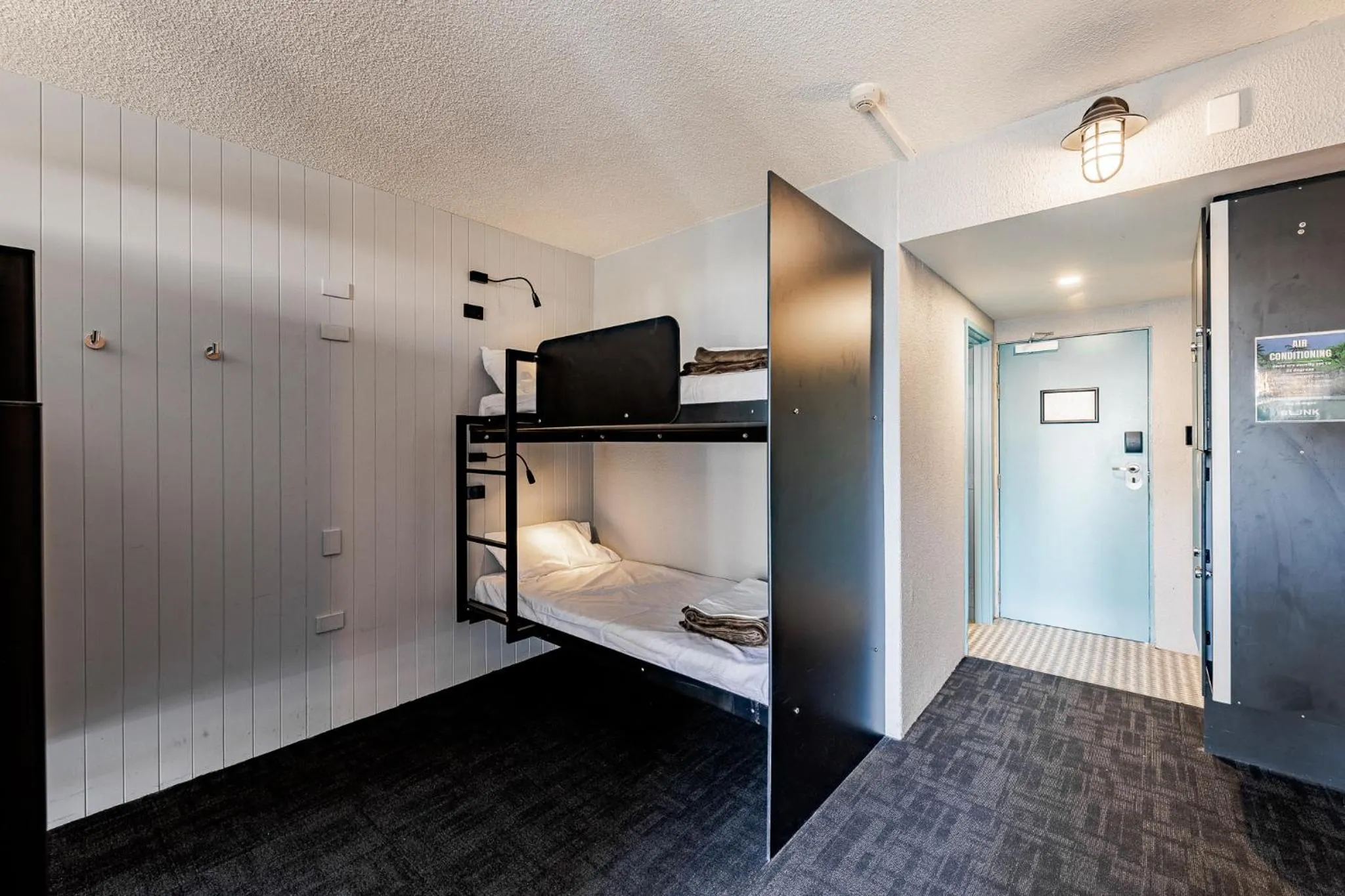 Bed in Bunk Surfers Paradise International Backpacker Hostel