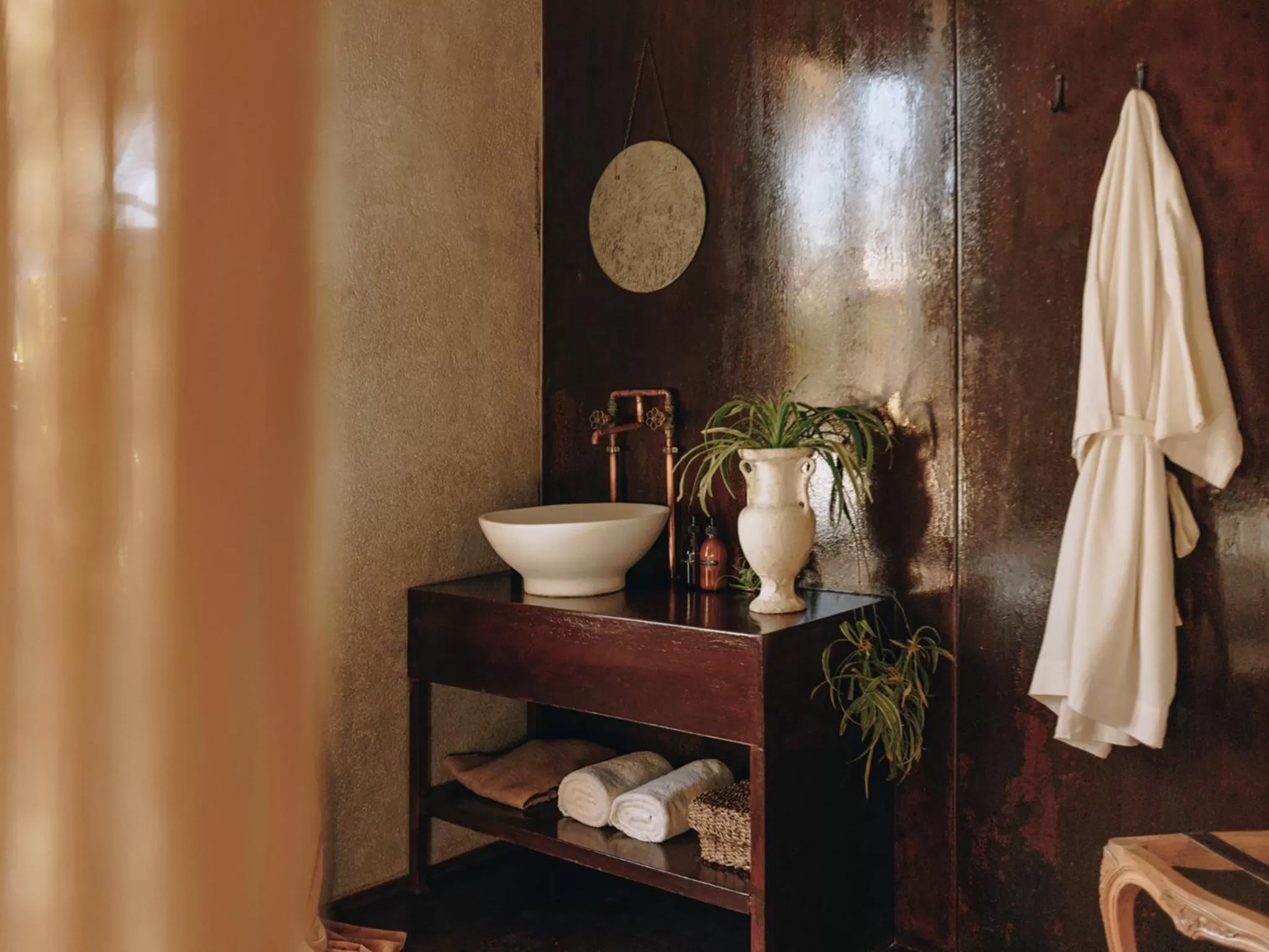 Bathroom in Mona Athens