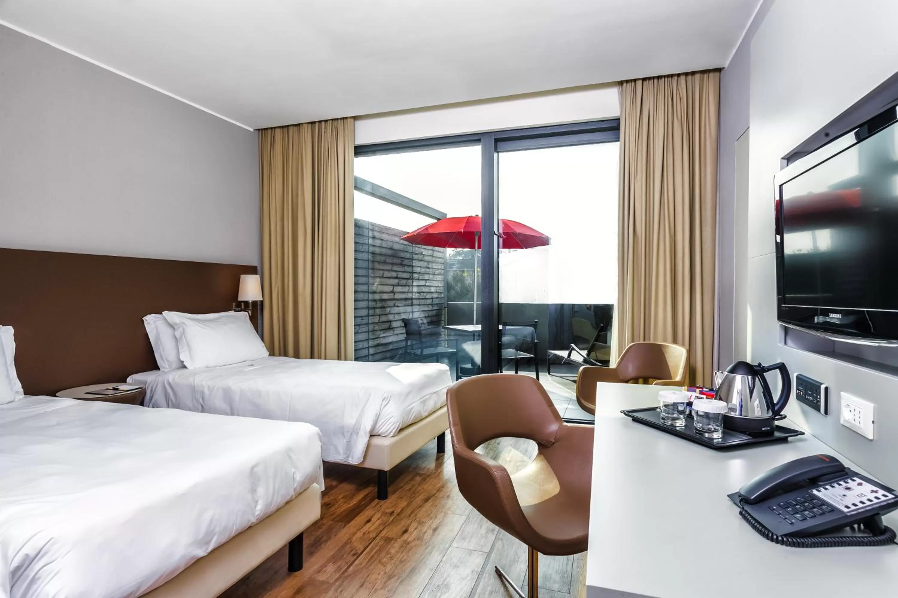 Bedroom in DoubleTree by Hilton Hotel Venice - North