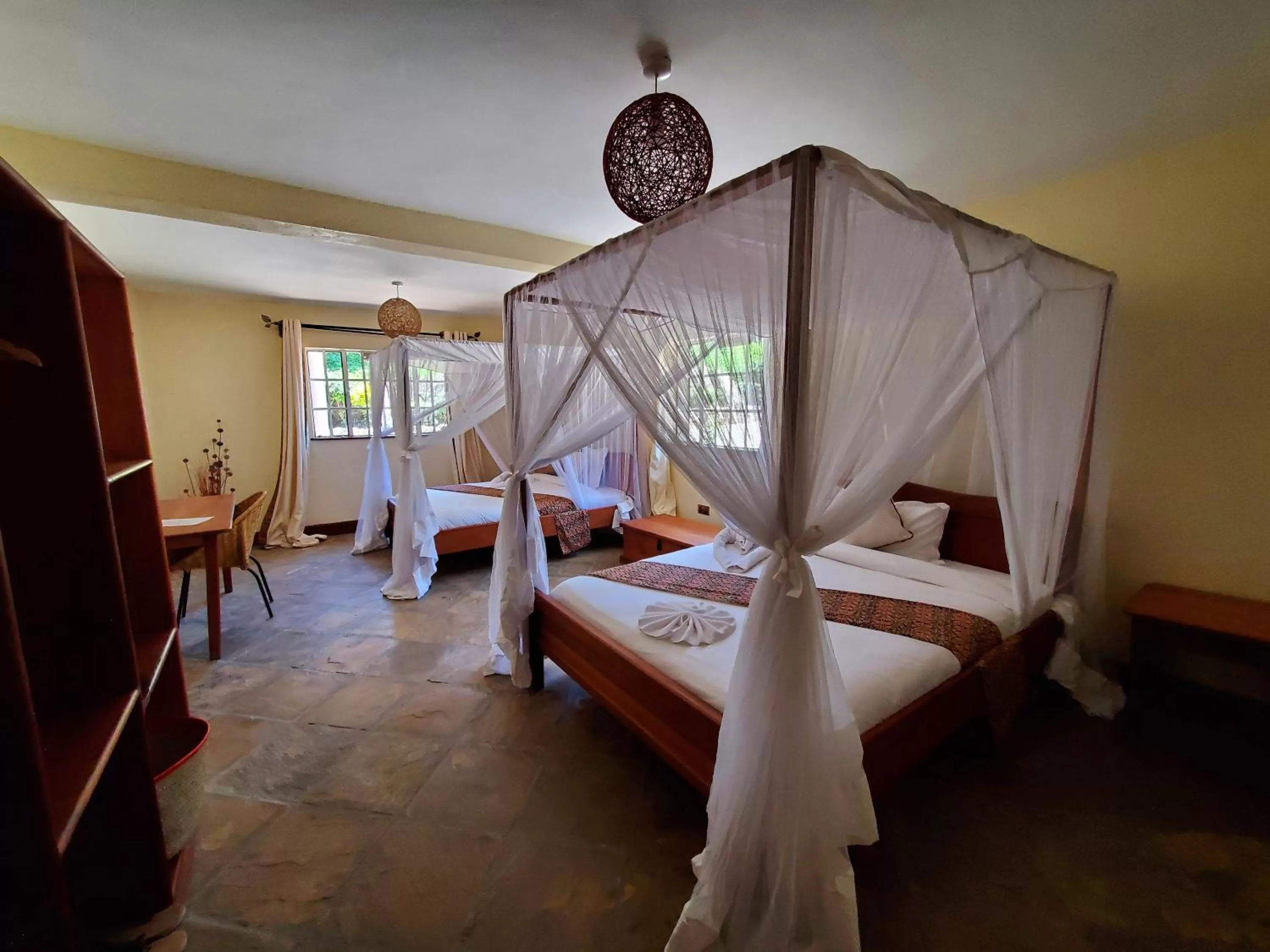 Bedroom, Bed in Mwanzo Lodge