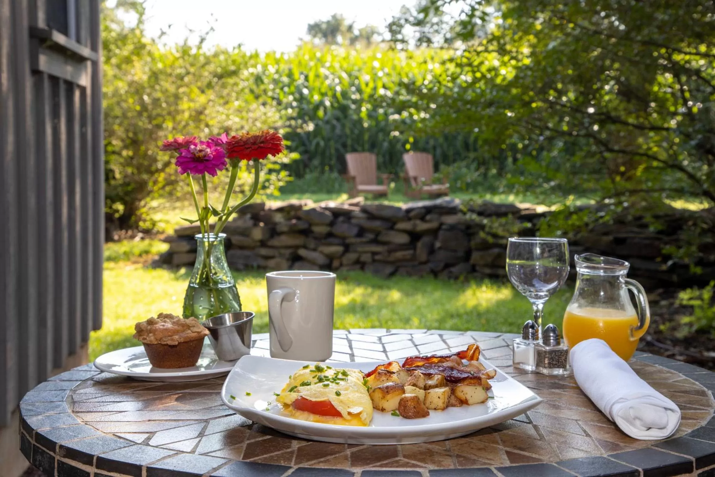 Breakfast in Woolverton Inn