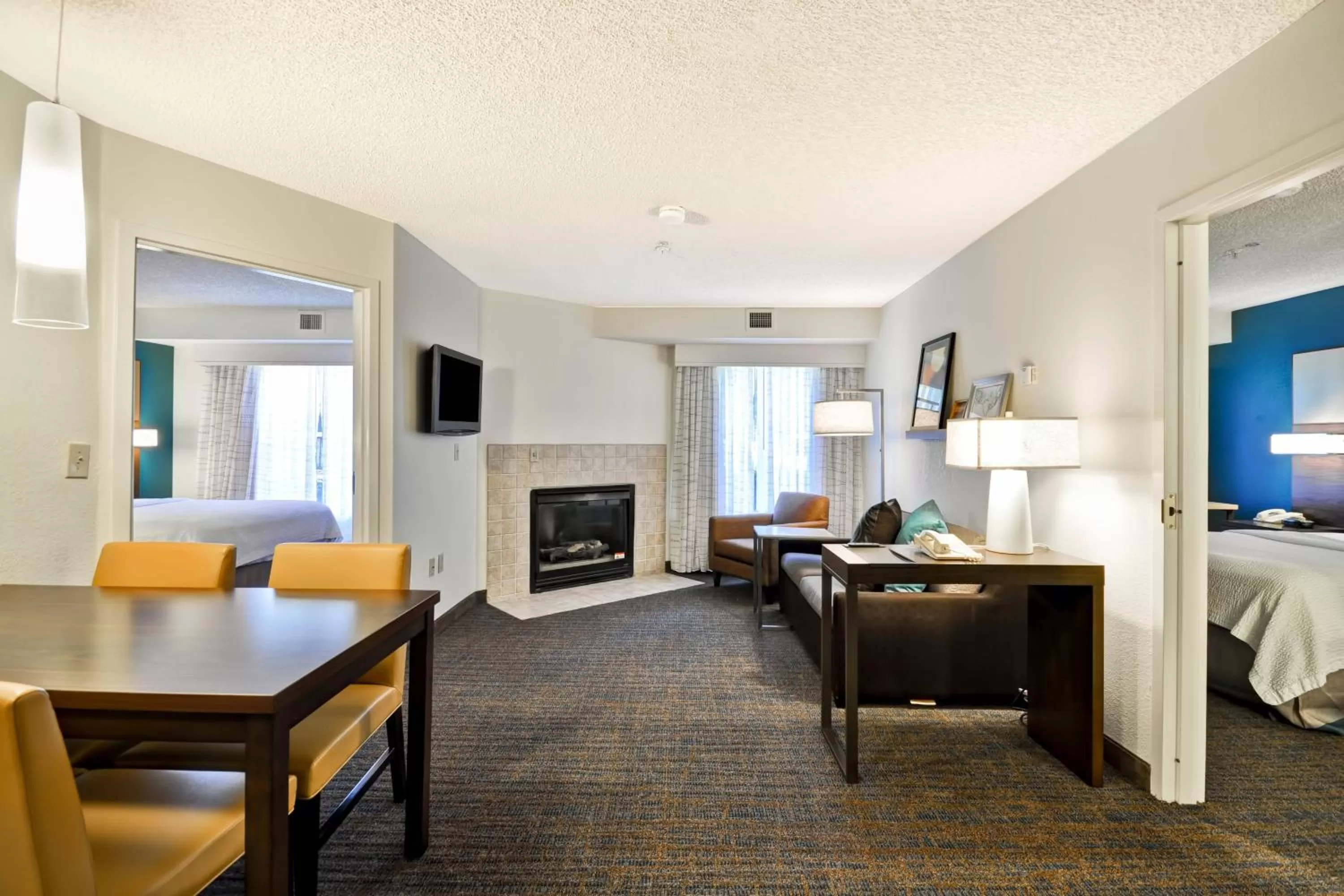 Photo of the whole room, Bed in Residence Inn by Marriott Jacksonville Airport