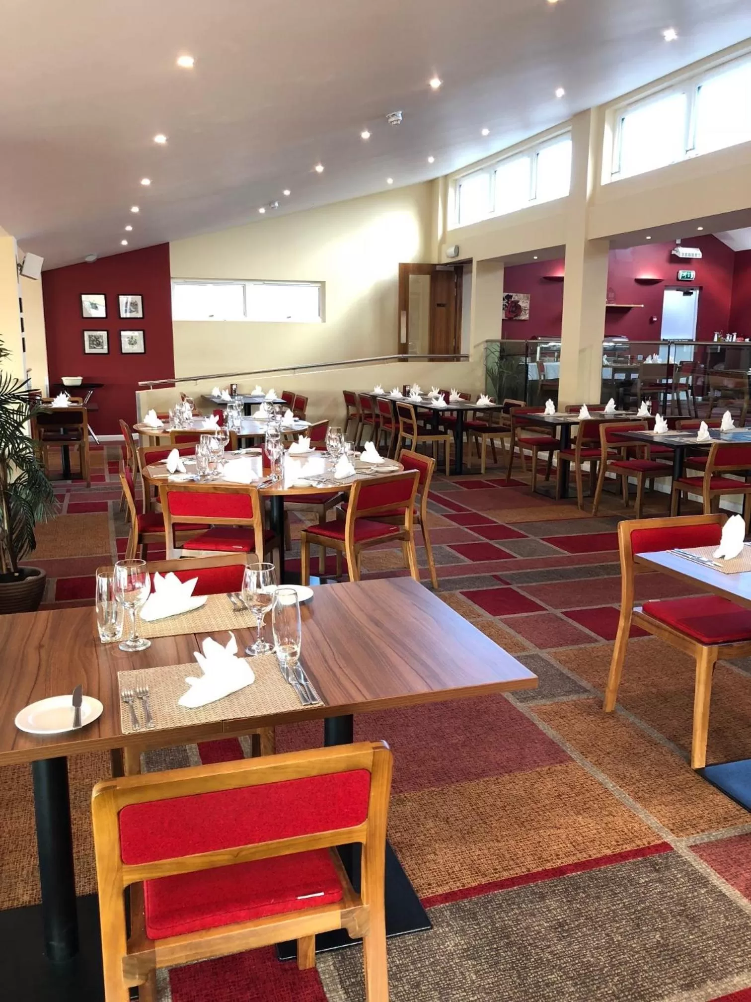 Dining area in Malvina House Hotel