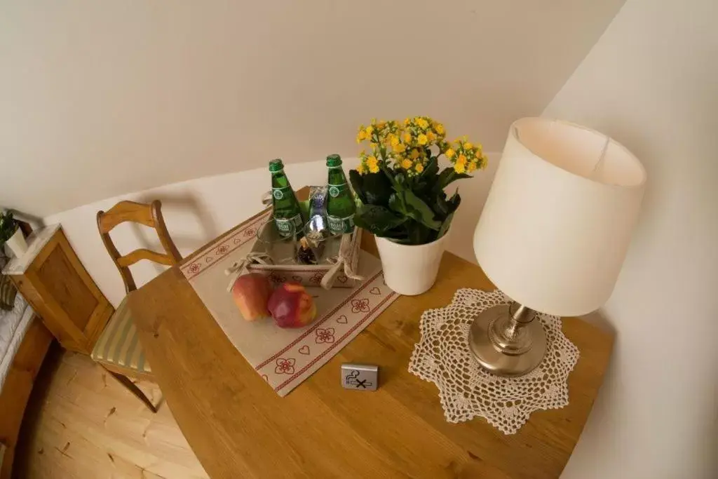 Comfort Double Room in Pensjonat Dom Zegarmistrza Comfort Double Room in Pensjonat Dom Zegarmistrza