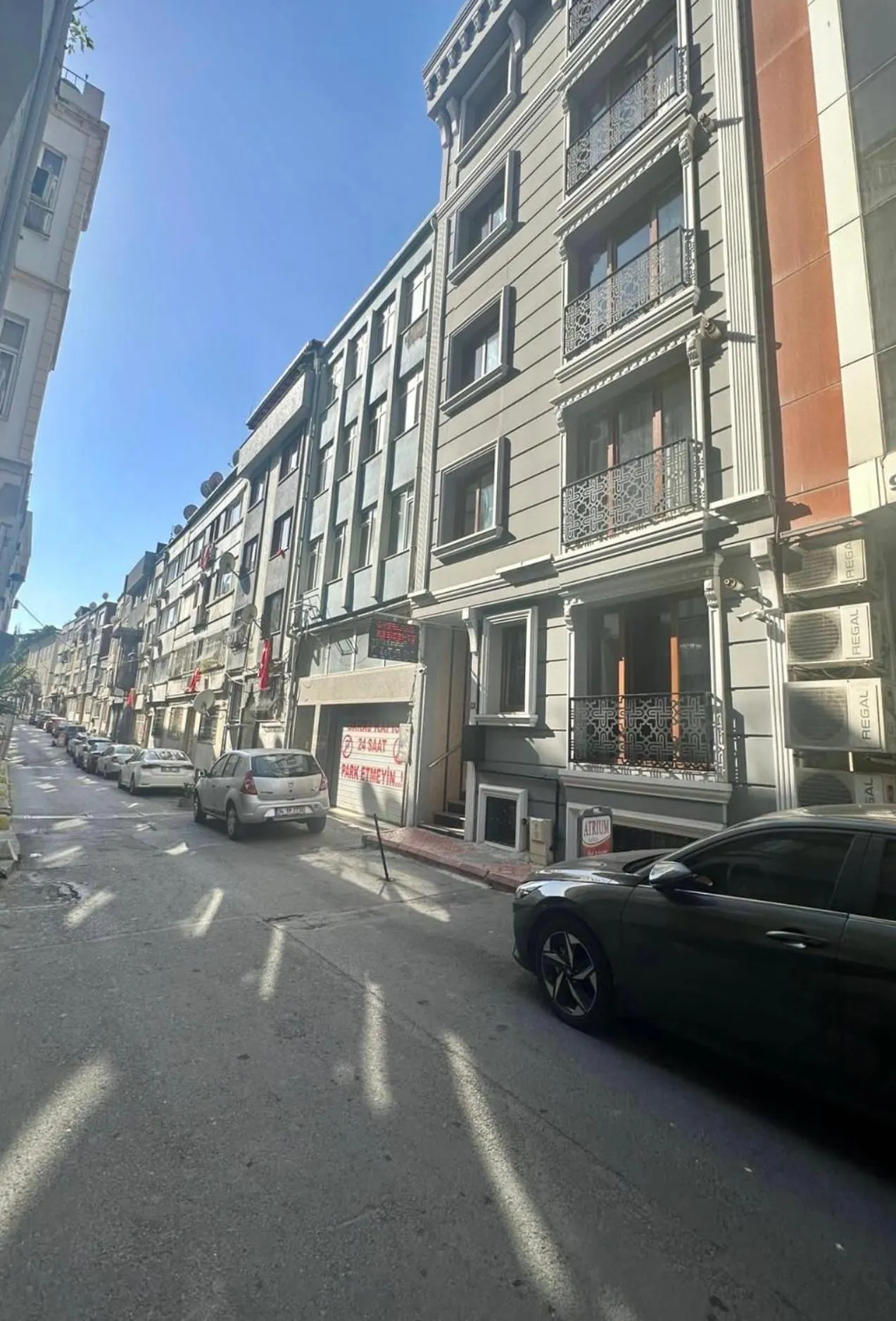 Property building in Overland Residence